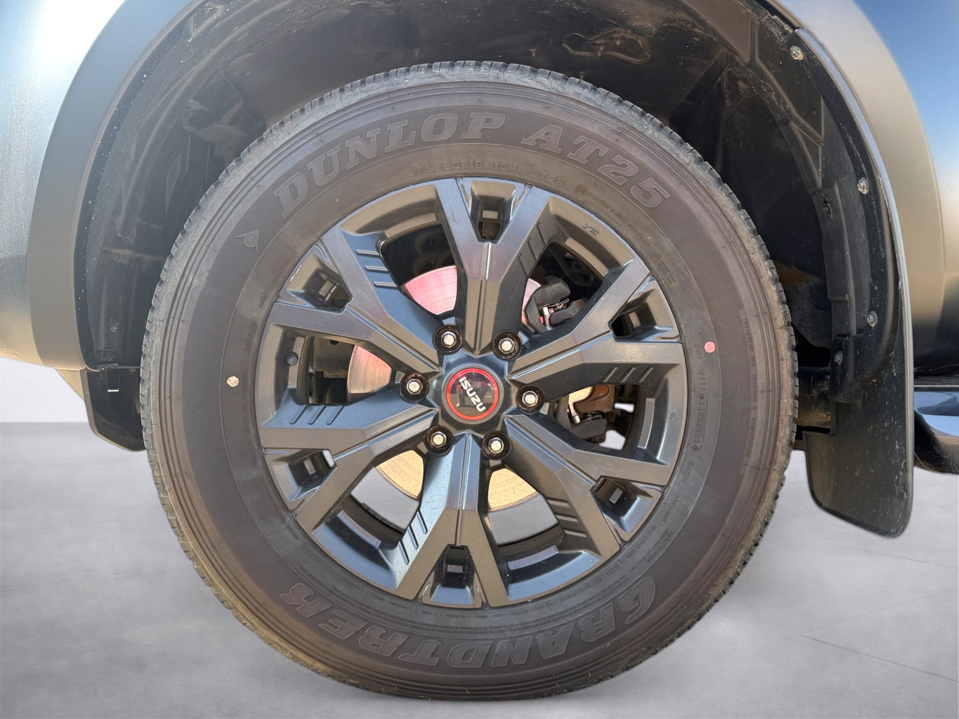 ISUZU D-MAX 1.9 CrewCab N60F 4x4 AT-image-13