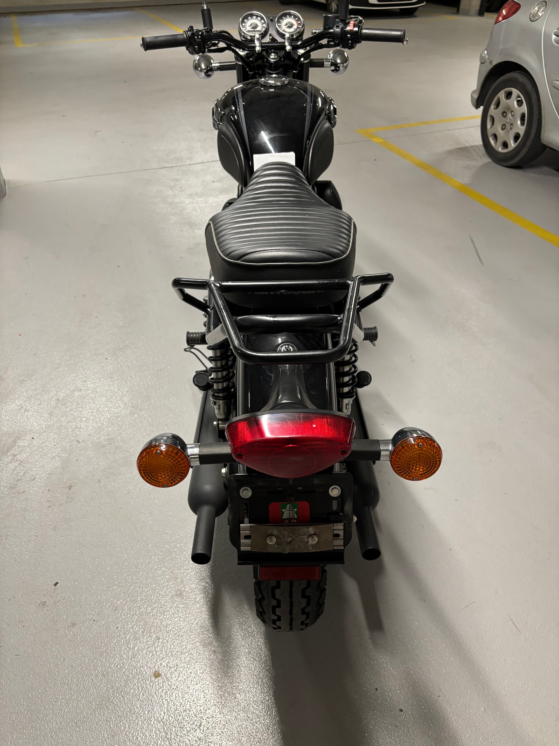 KAWASAKI W 800 Special Edition-image-4