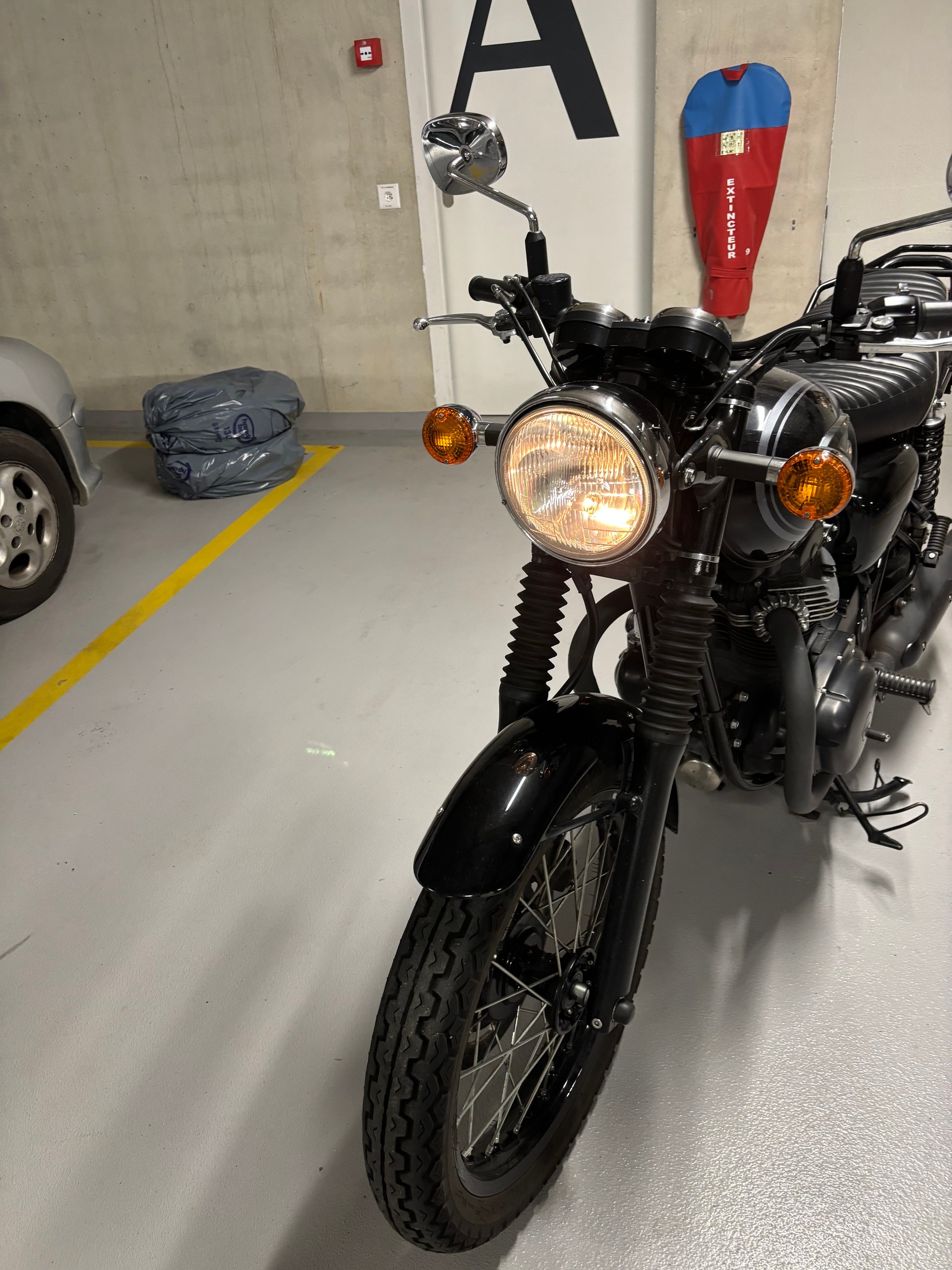 KAWASAKI W 800 Special Edition-image-0