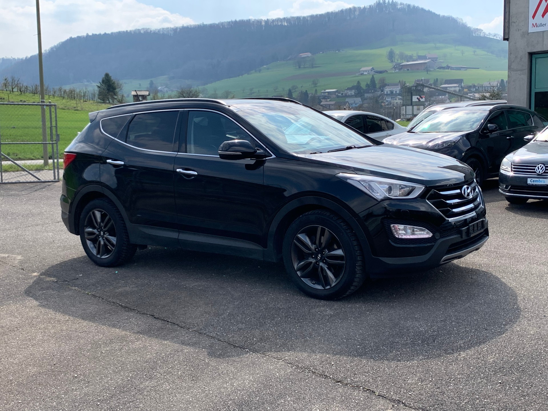 HYUNDAI Santa Fe 2.2 CRDI Premium 4WD Automatic-image-5