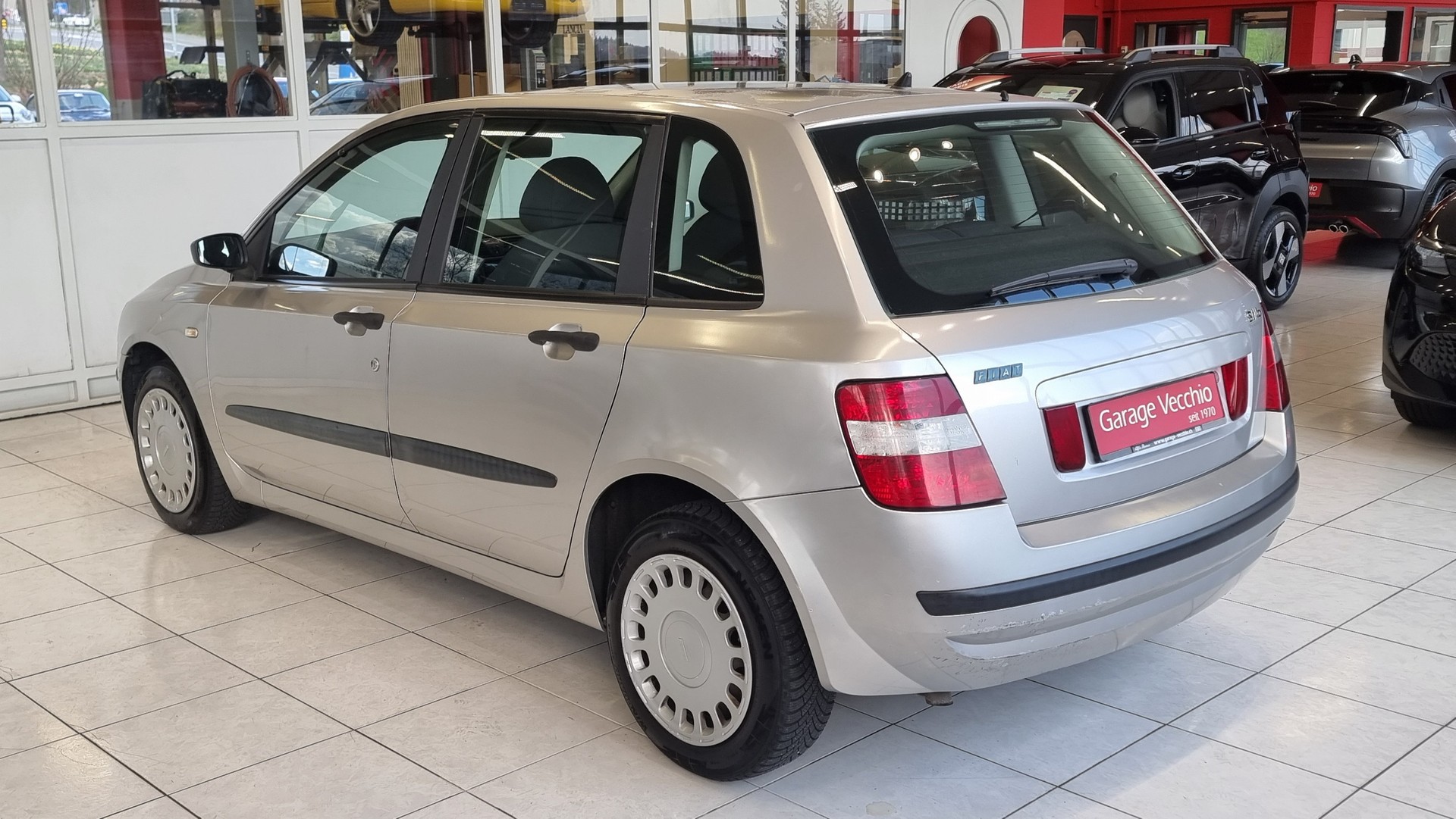 FIAT Stilo 1.6 16V Swiss-showroom-element-3