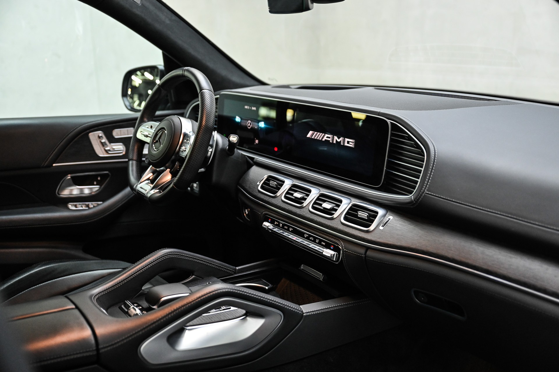 MERCEDES-BENZ GLE 53 AMG 4matic+-image-18