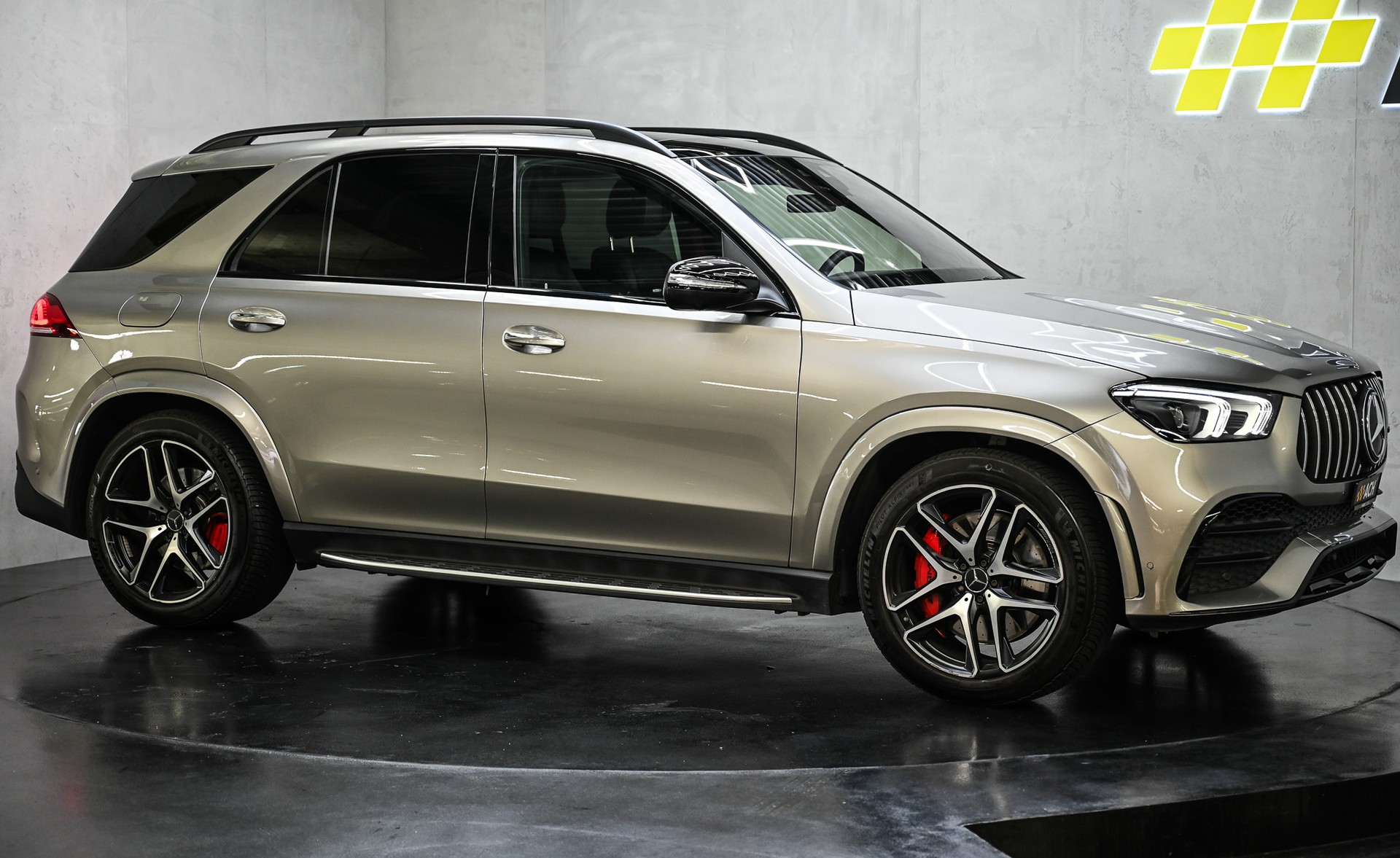 MERCEDES-BENZ GLE 53 AMG 4matic+-image-11