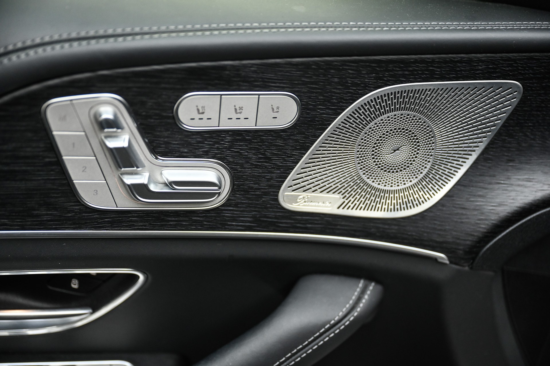 MERCEDES-BENZ GLE 53 AMG 4matic+-image-24
