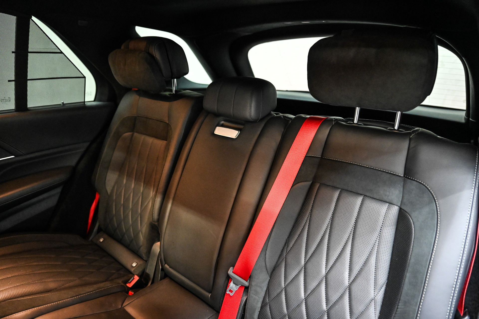 MERCEDES-BENZ GLE 53 AMG 4matic+-image-21