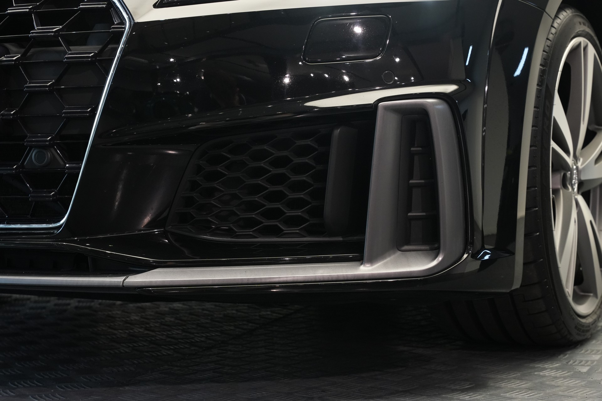 AUDI TT Roadster 45 TFSI S-tronic quattro-image-18