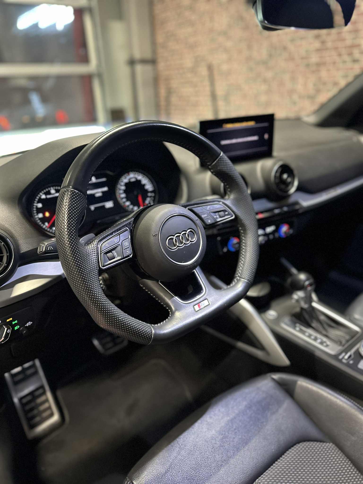 AUDI Q2 40 TFSI Sport quattro S-tronic-image-15