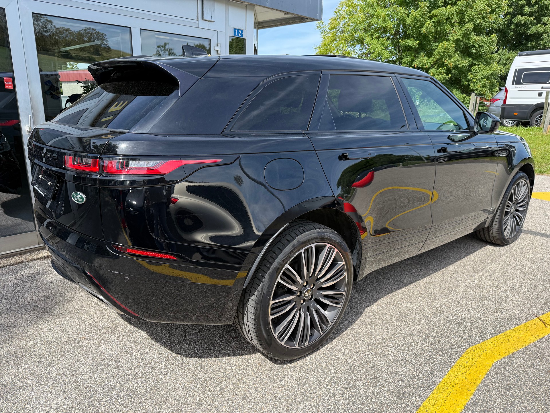 LAND ROVER Range Rover Velar R-Dynamic P 300 S Automatic-showroom-element-1