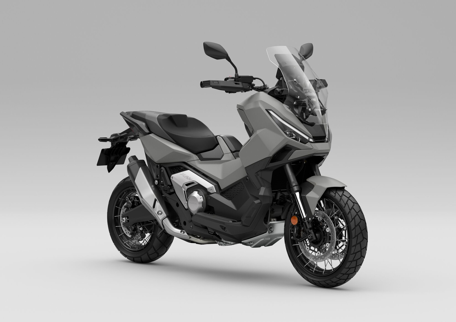 HONDA X-ADV 750-image-0