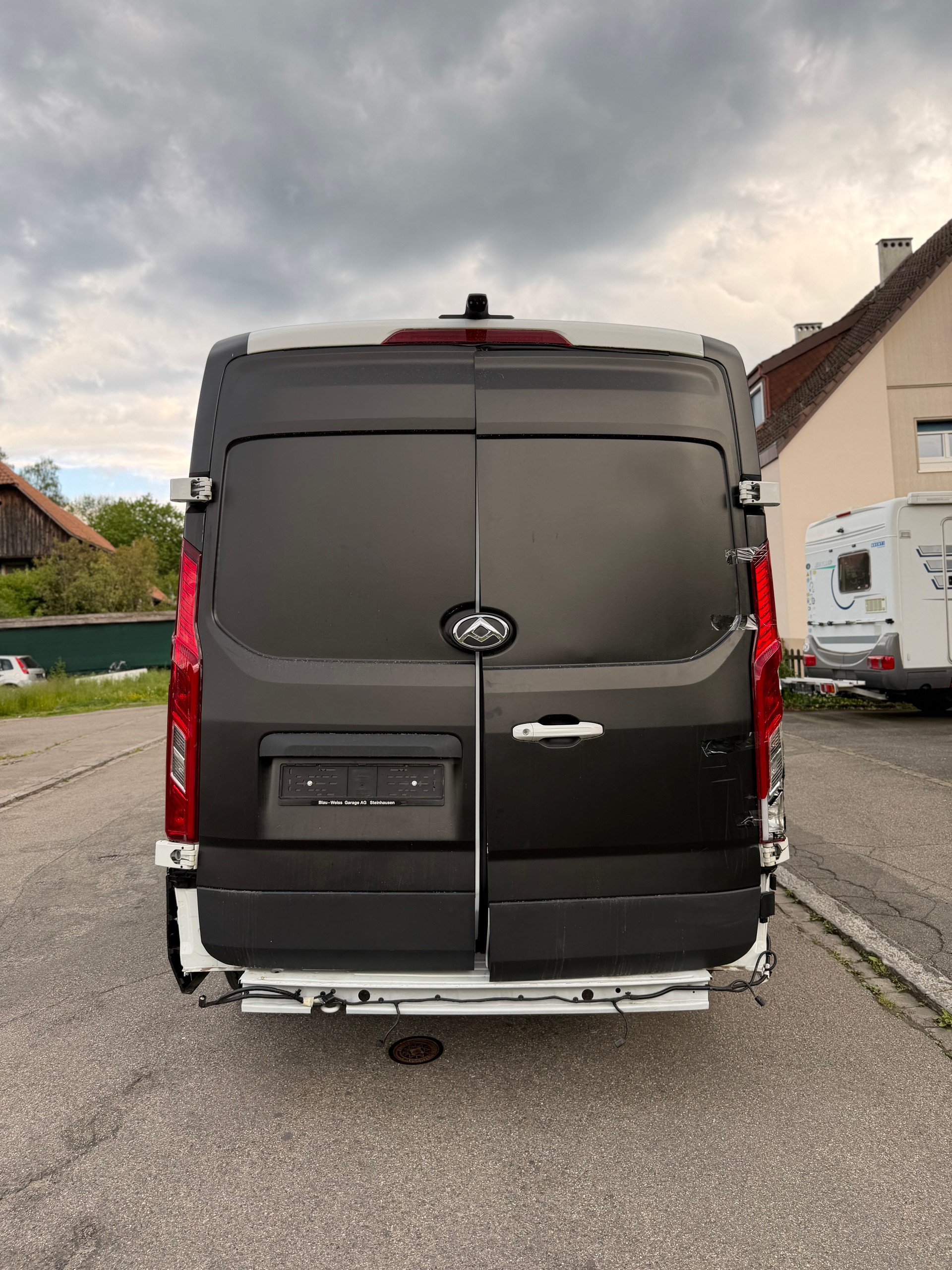 MAXUS eDeliver 9 L3H2 88.5kWh-image-5