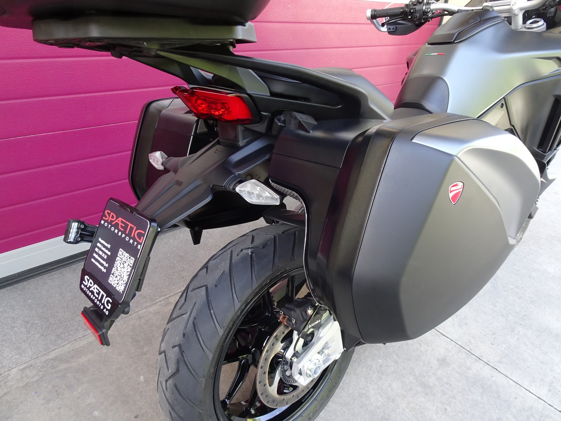 DUCATI Multistrada V4 S Travel & Radar-image-7