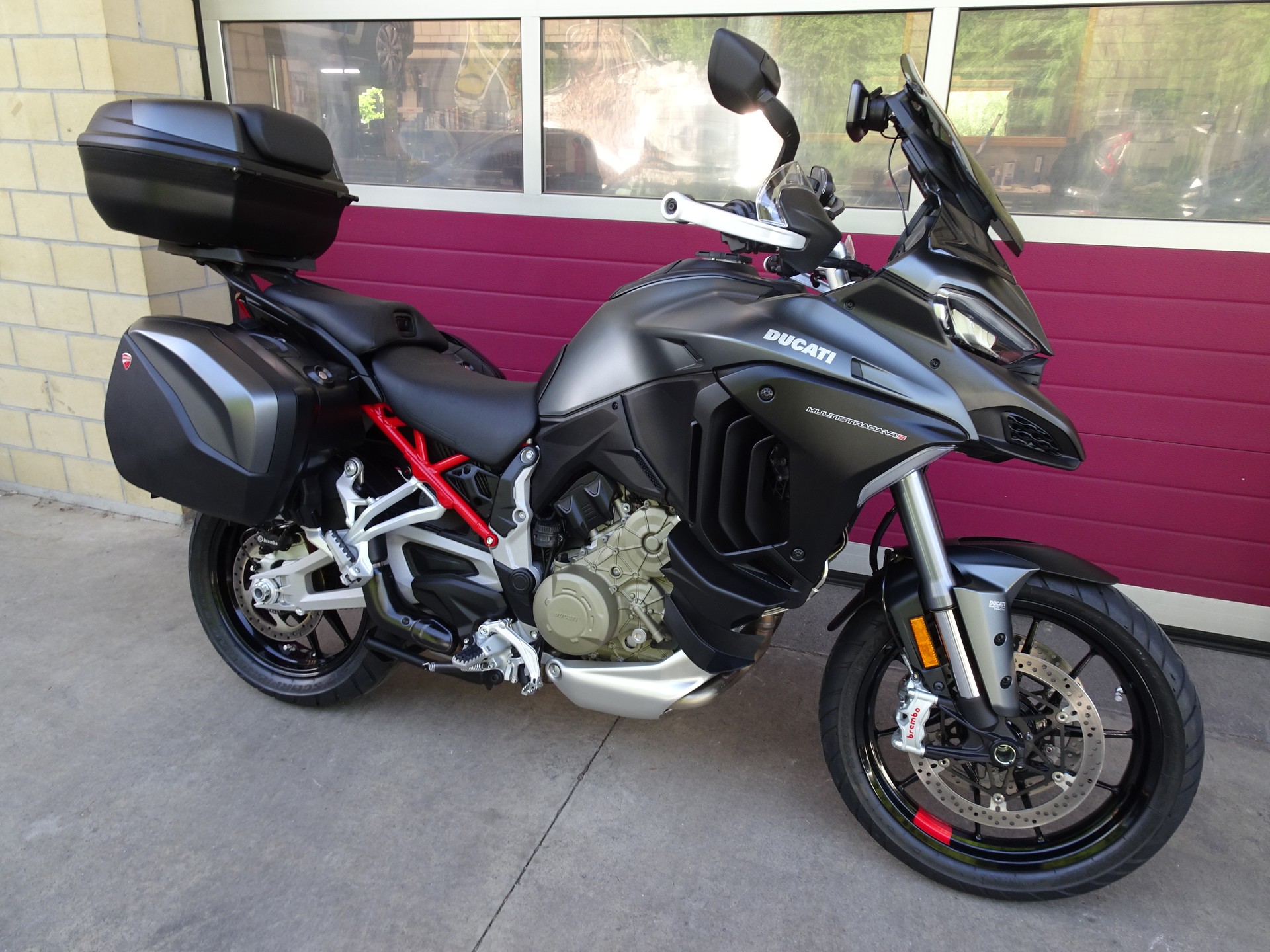 DUCATI Multistrada V4 S Travel & Radar-image-2