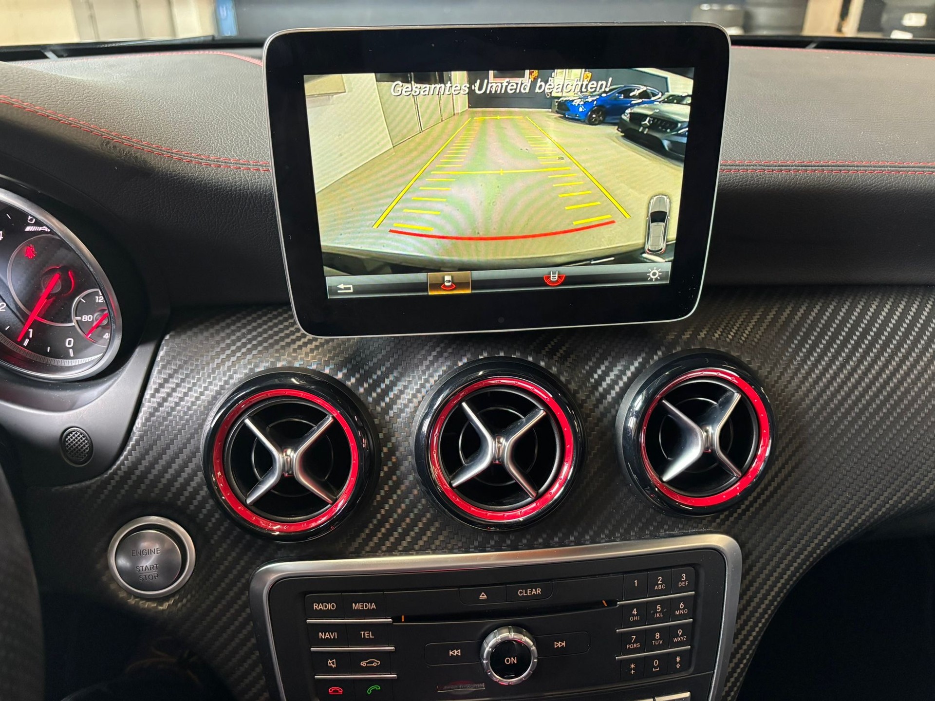 MERCEDES-BENZ A45 AMG 4Matic Speedshift 7G-DCT | Panorama | CH Fahrzeug-image-13