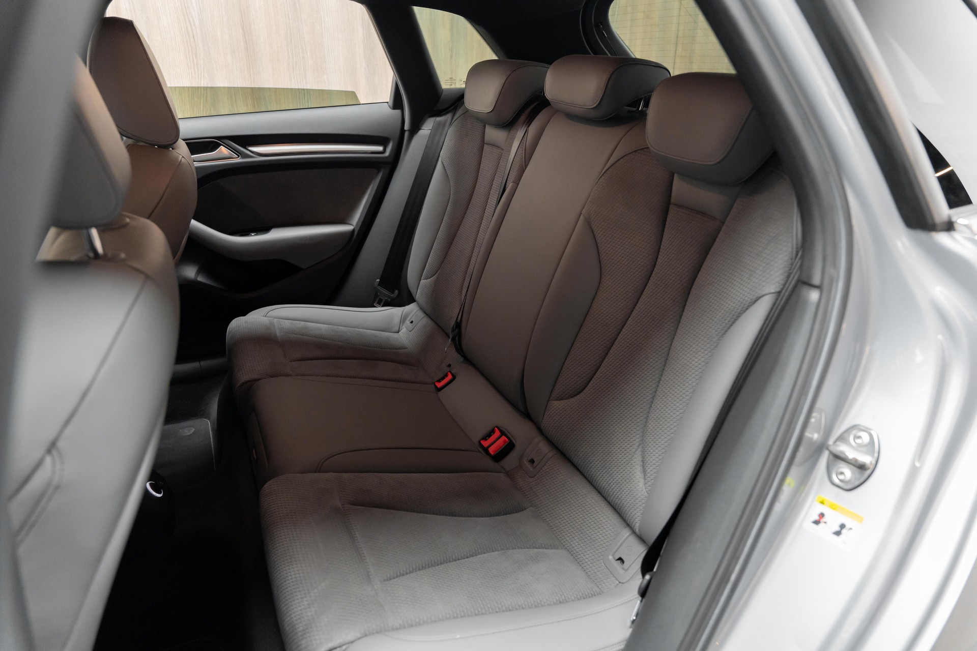 AUDI A3 Sportback 40 TFSI Sport S-tronic-image-7