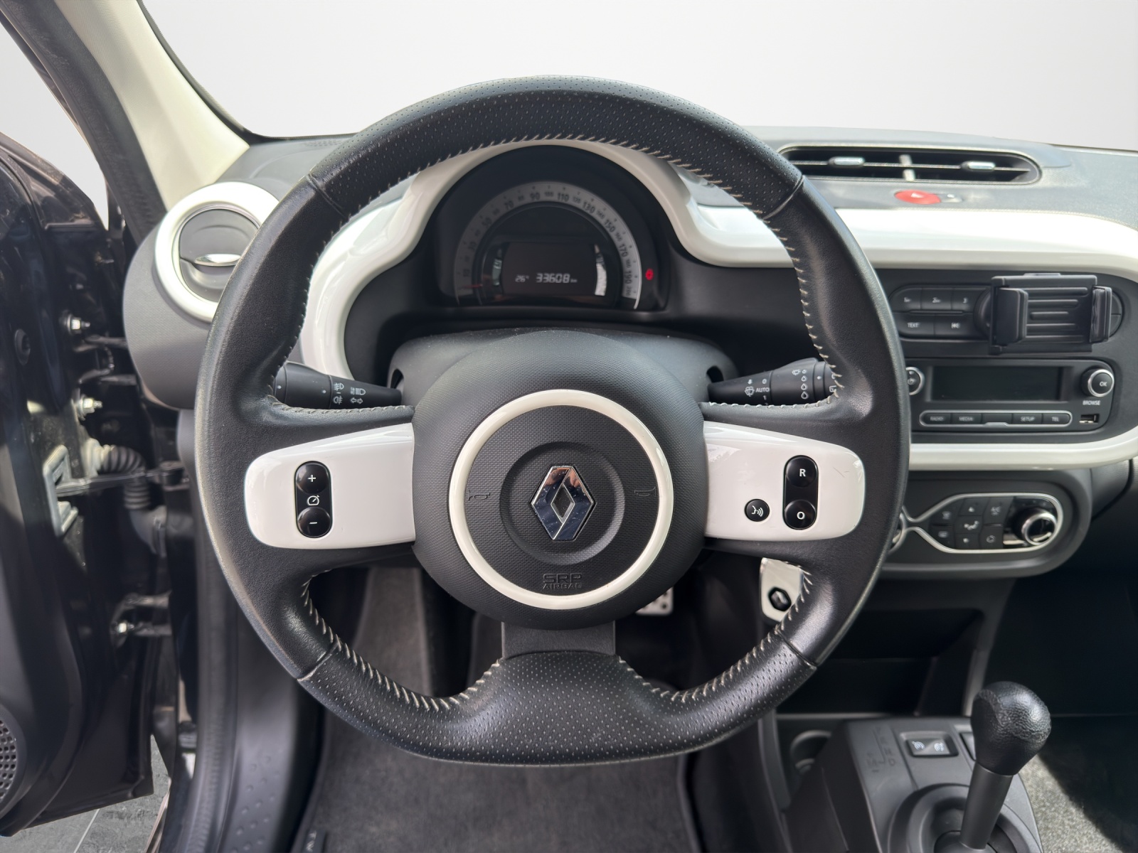 RENAULT Twingo 0.9 Swiss Edition EDC-image-10