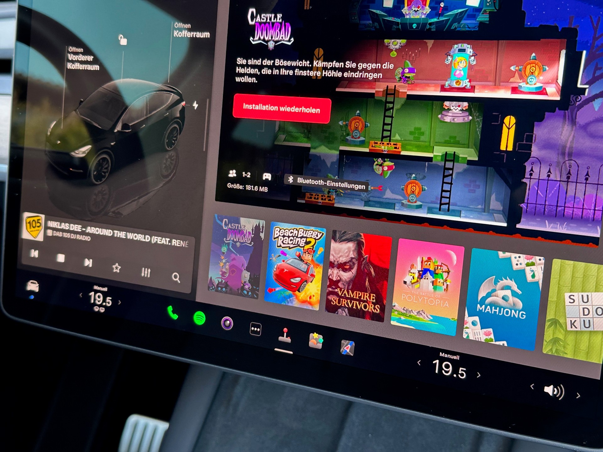 TESLA Model Y Performance 2024, Enhanced Autopilot-image-9