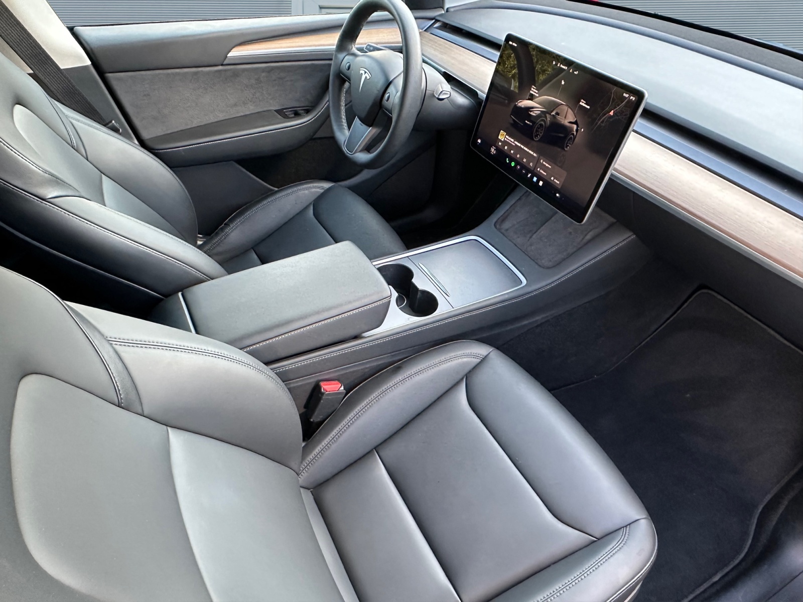 TESLA Model Y Performance 2024, Enhanced Autopilot-image-6