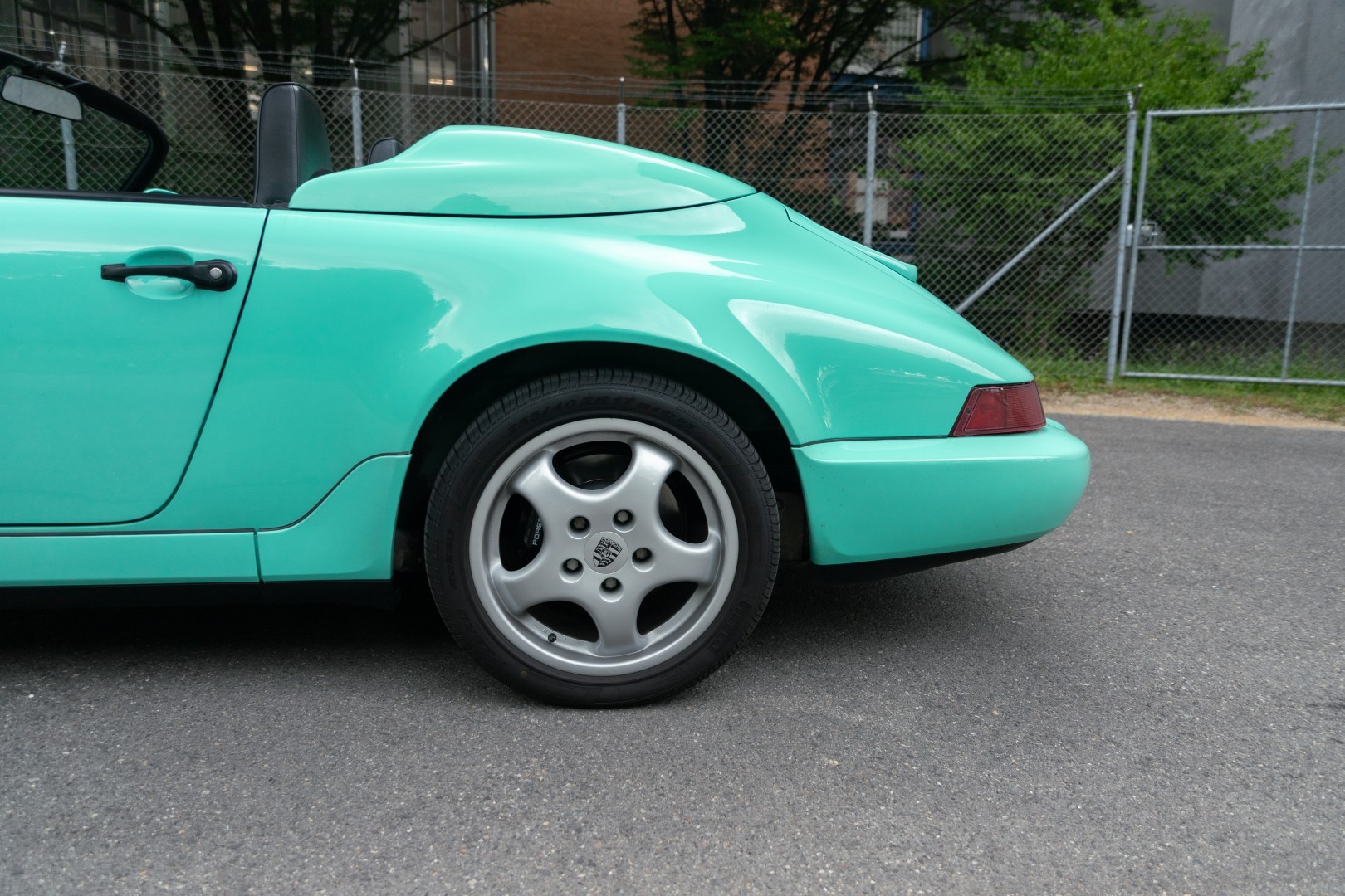 PORSCHE 911 Carrera 2 Speedster-image-3