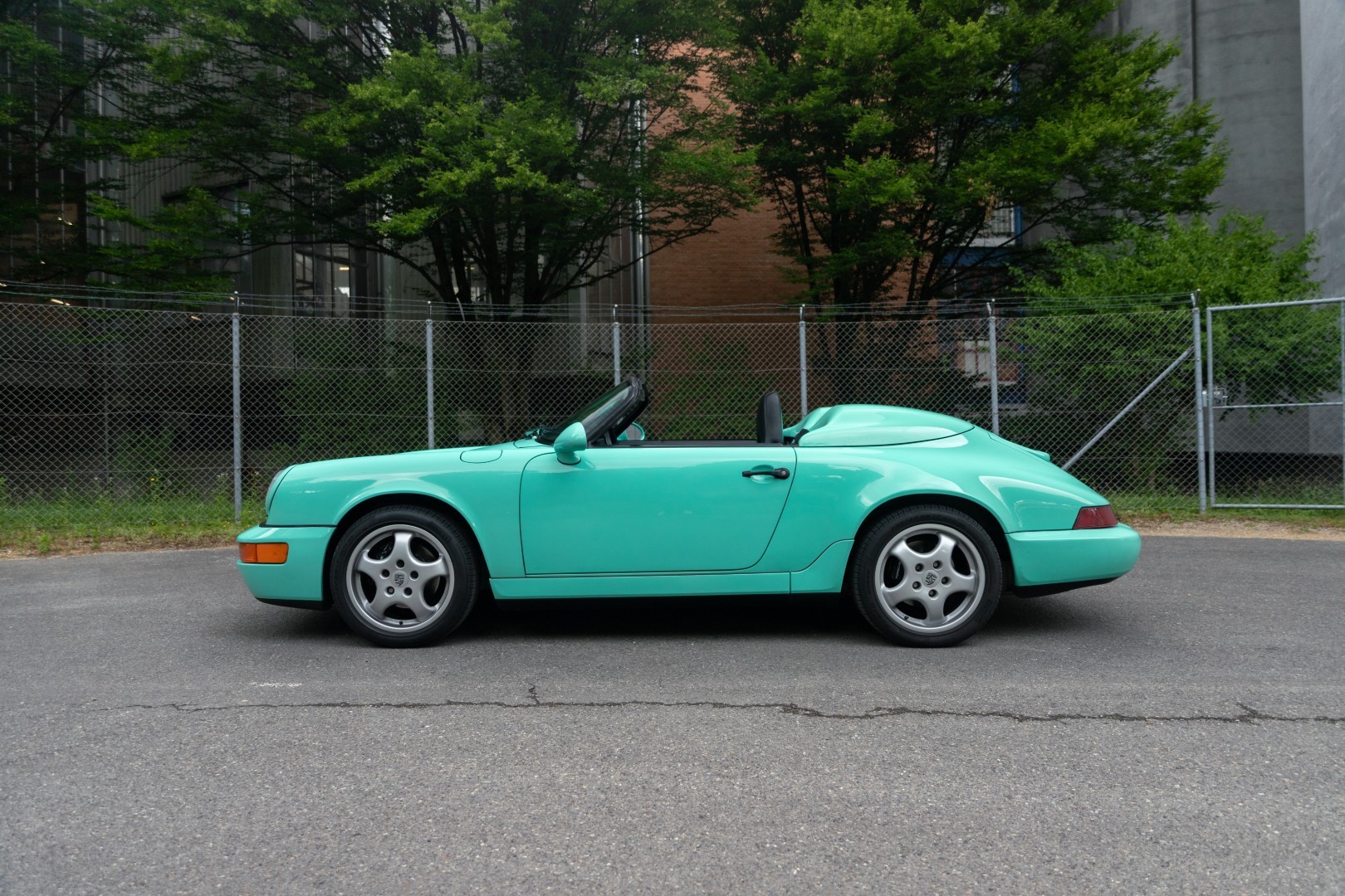 PORSCHE 911 Carrera 2 Speedster-image-1