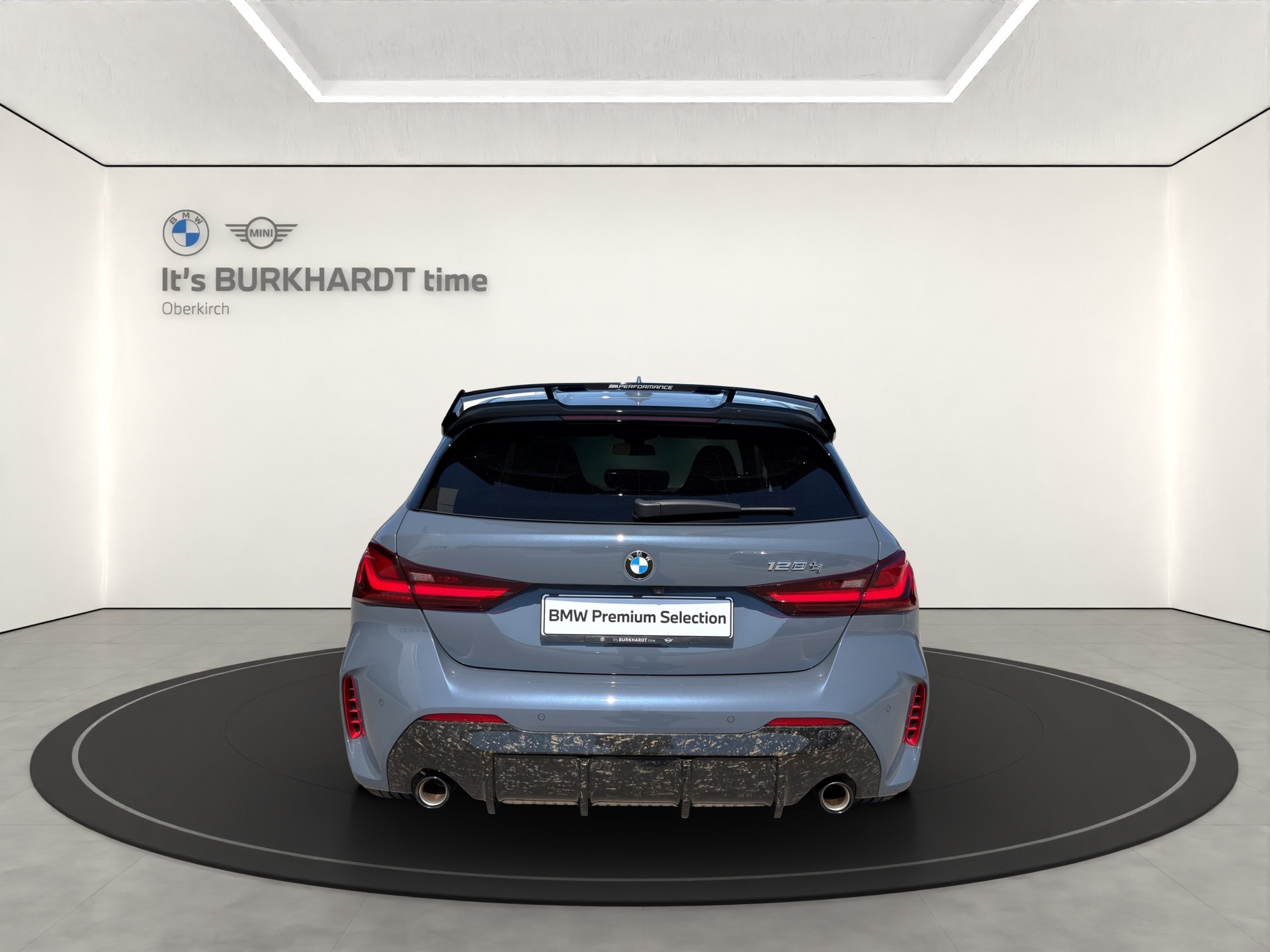 BMW 128ti M Sport Pro-showroom-element-3