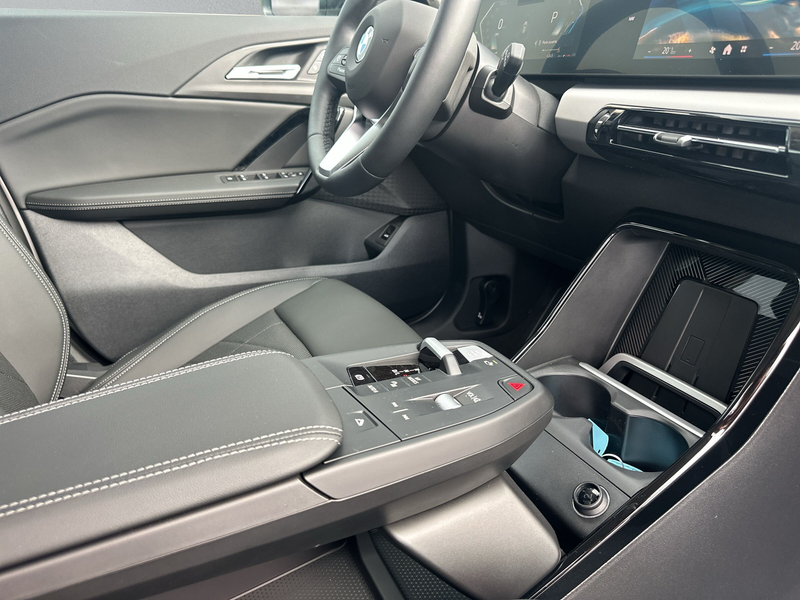 BMW X1 sDrive 18d-image-14