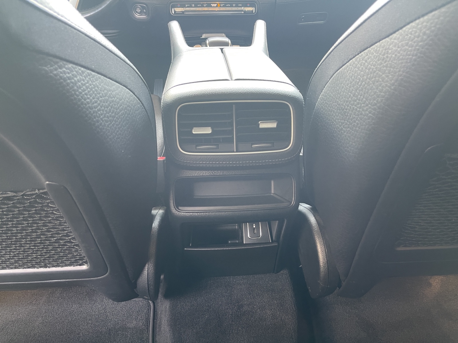 MERCEDES-BENZ GLE 450 4Matic AMG Line 9G-Tronic-image-13