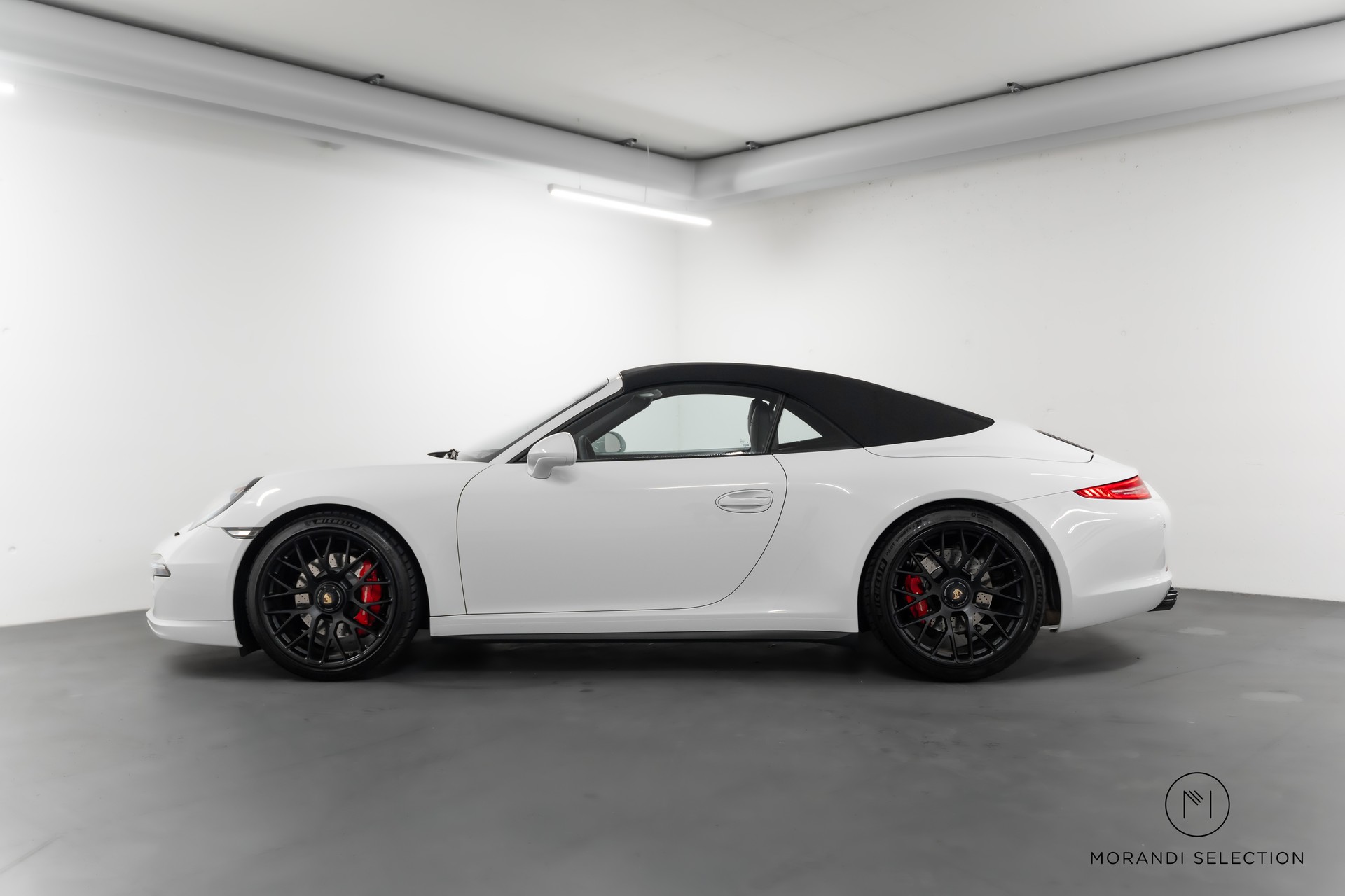 PORSCHE 911 Cabriolet 3.8 Carrera 4 GTS PDK-showroom-element-1