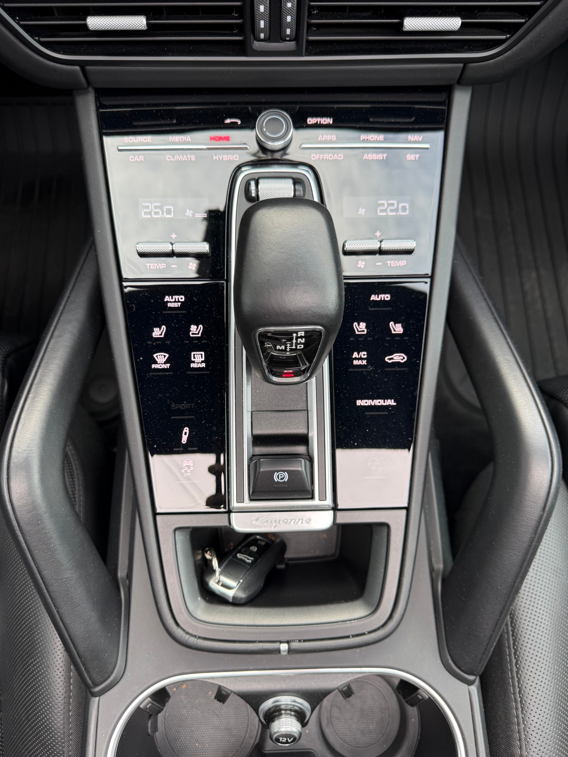 PORSCHE Cayenne E-Hybrid-image-14