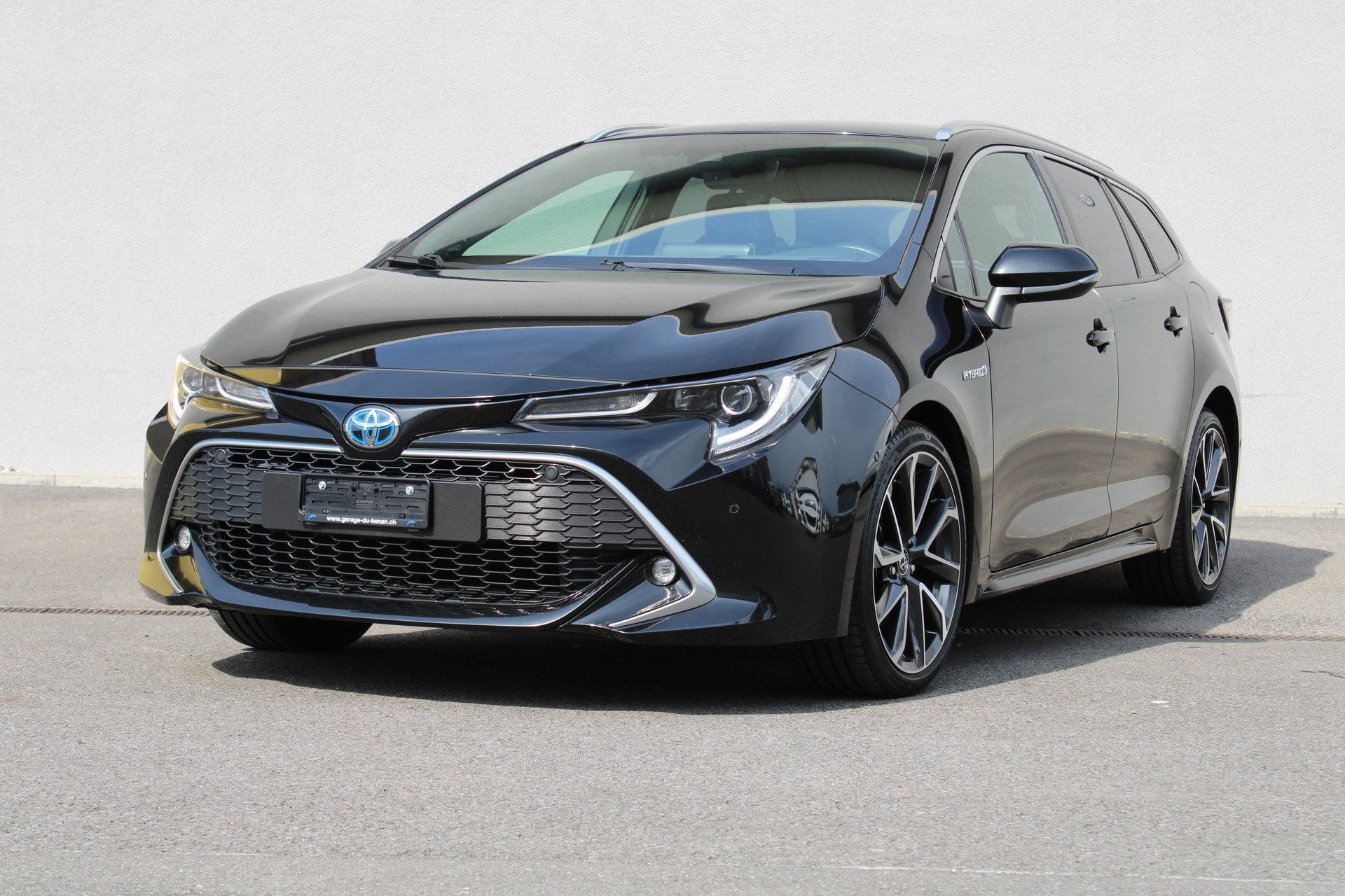TOYOTA Corolla Touring Sports 2.0 HSD Premium e-CVT