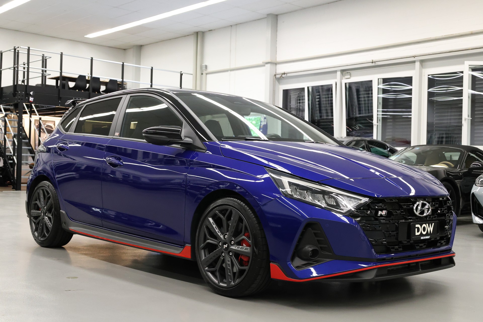 HYUNDAI i20 N 1.6 T-GDi-showroom-element-1
