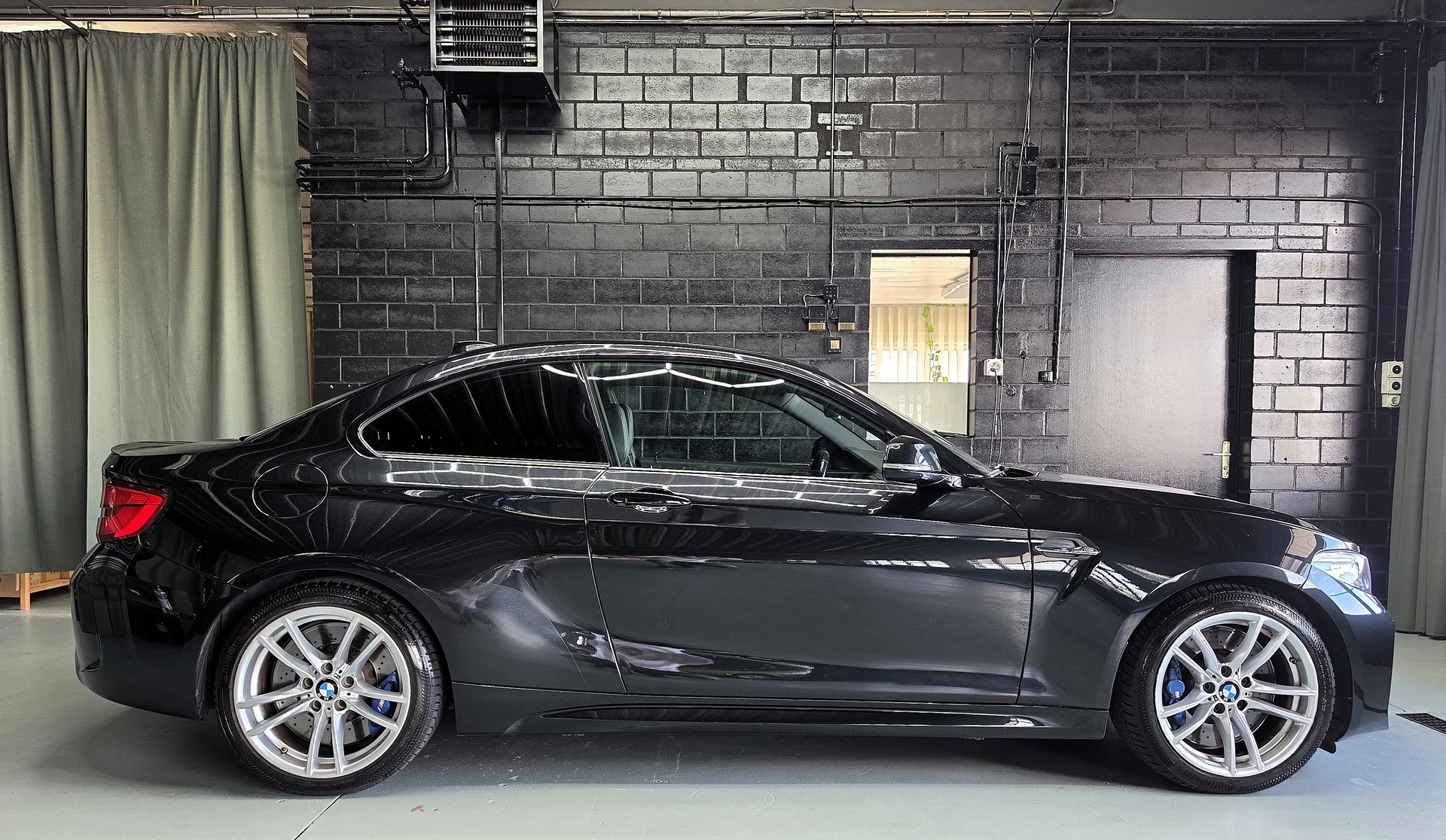 BMW M2 Coupé Drivelogic-image-1