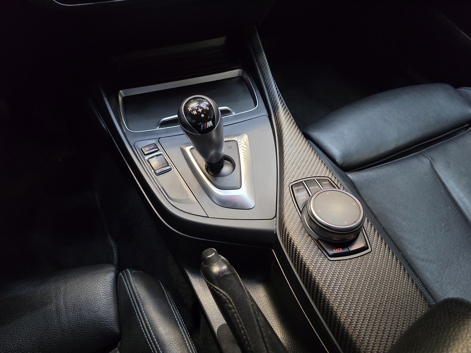 BMW M2 Coupé Drivelogic-image-11