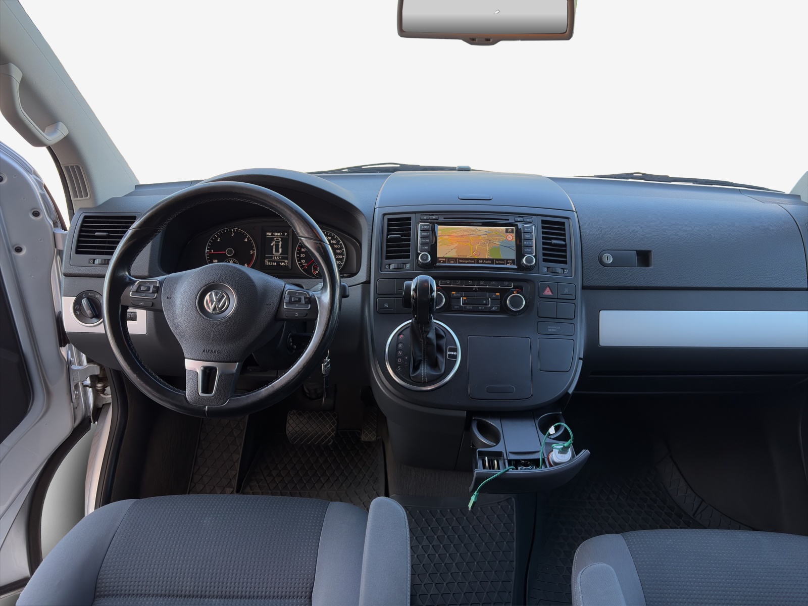 VW T5 Multivan 2.0 TDI CR Family DSG-image-10