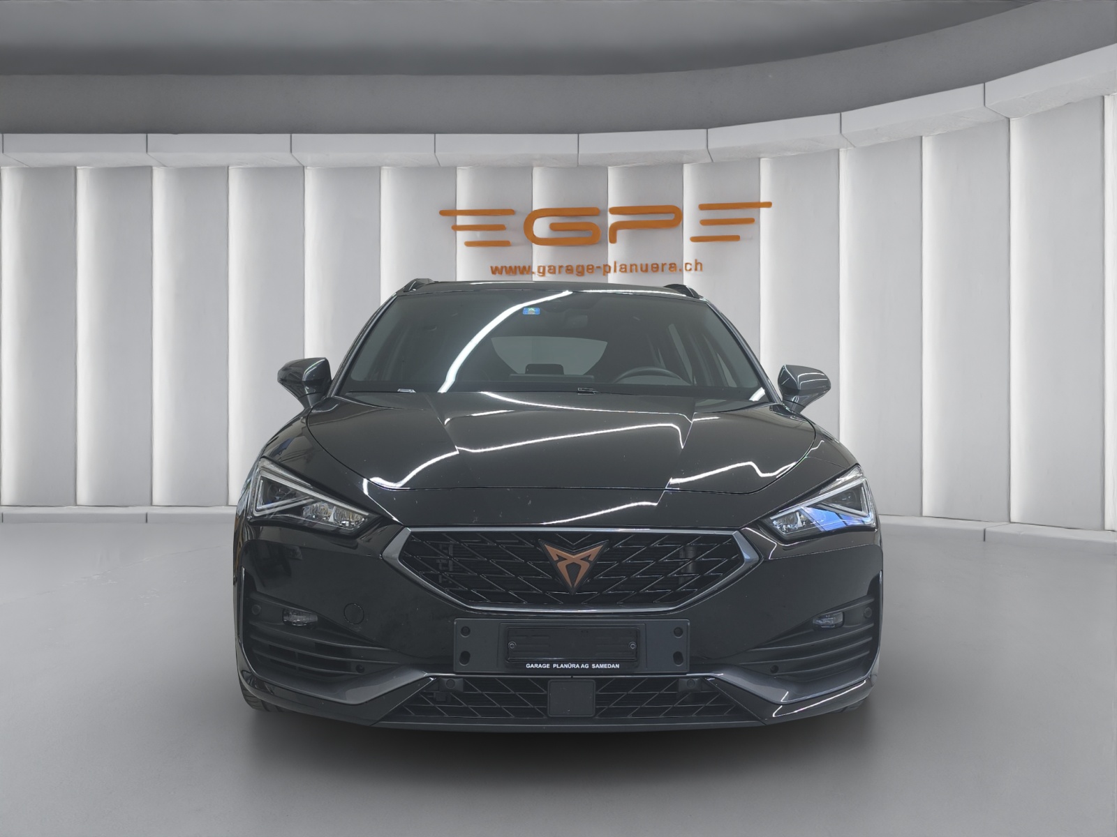 CUPRA Leon ST 2.0 TSI 310 VZ 4Drive DSG-showroom-element-1