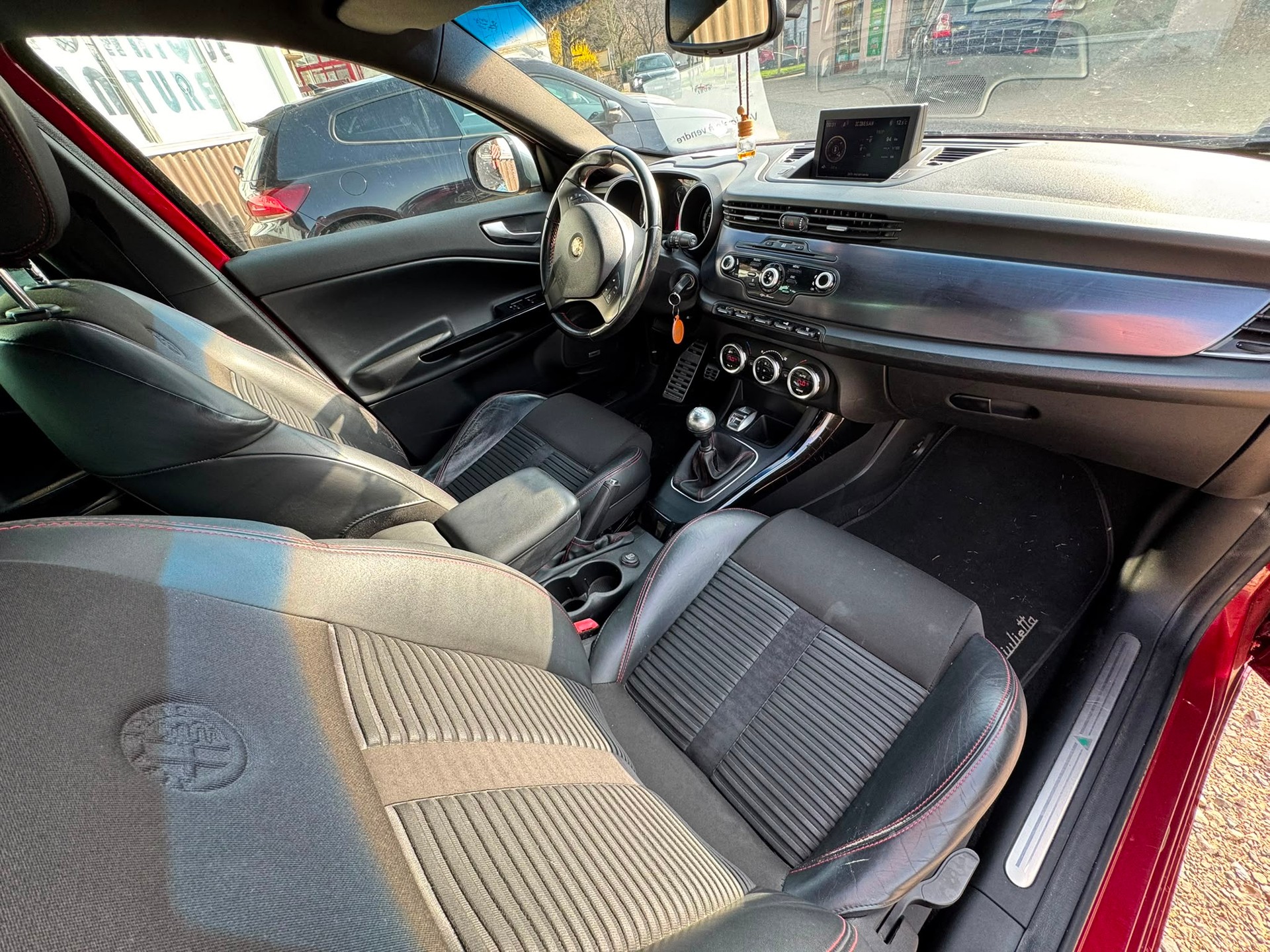 ALFA ROMEO 1750 TBi Quadrifoglio Verde-image-10