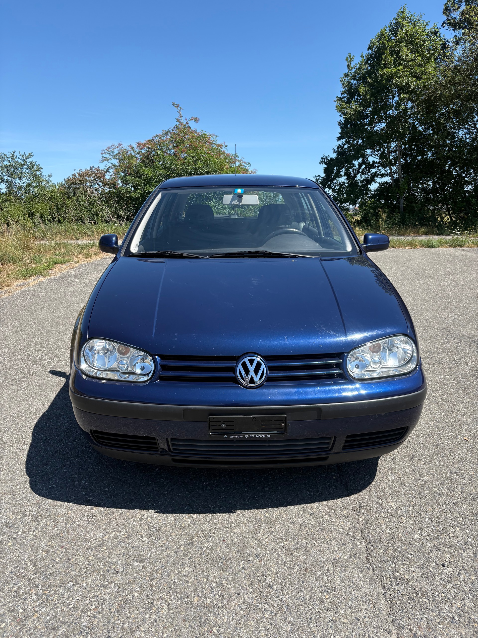 VW Golf 1.6 Automatic-image-1
