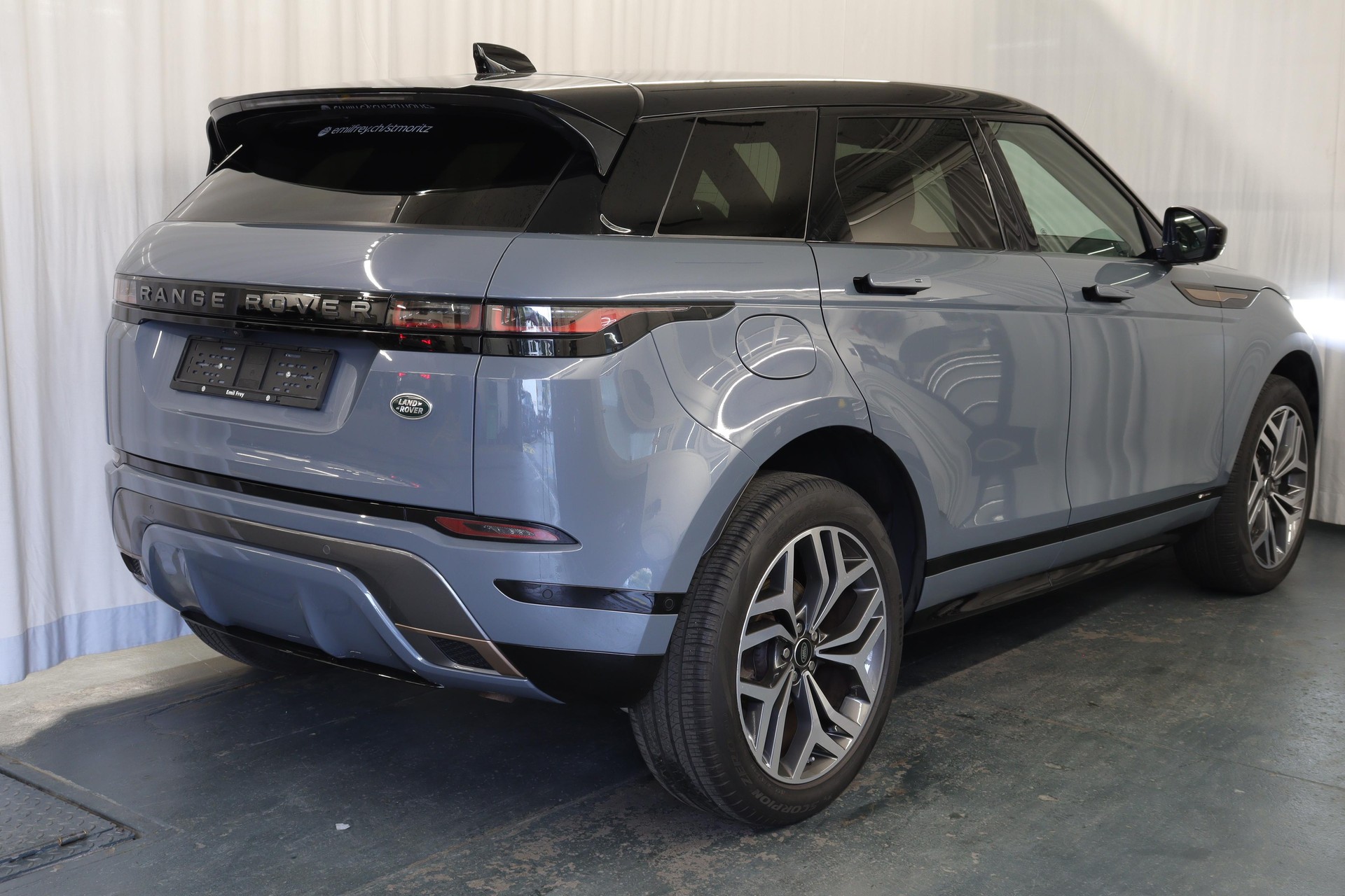 LAND ROVER Range Rover Evoque 2.0 T 250 First Edition-image-19