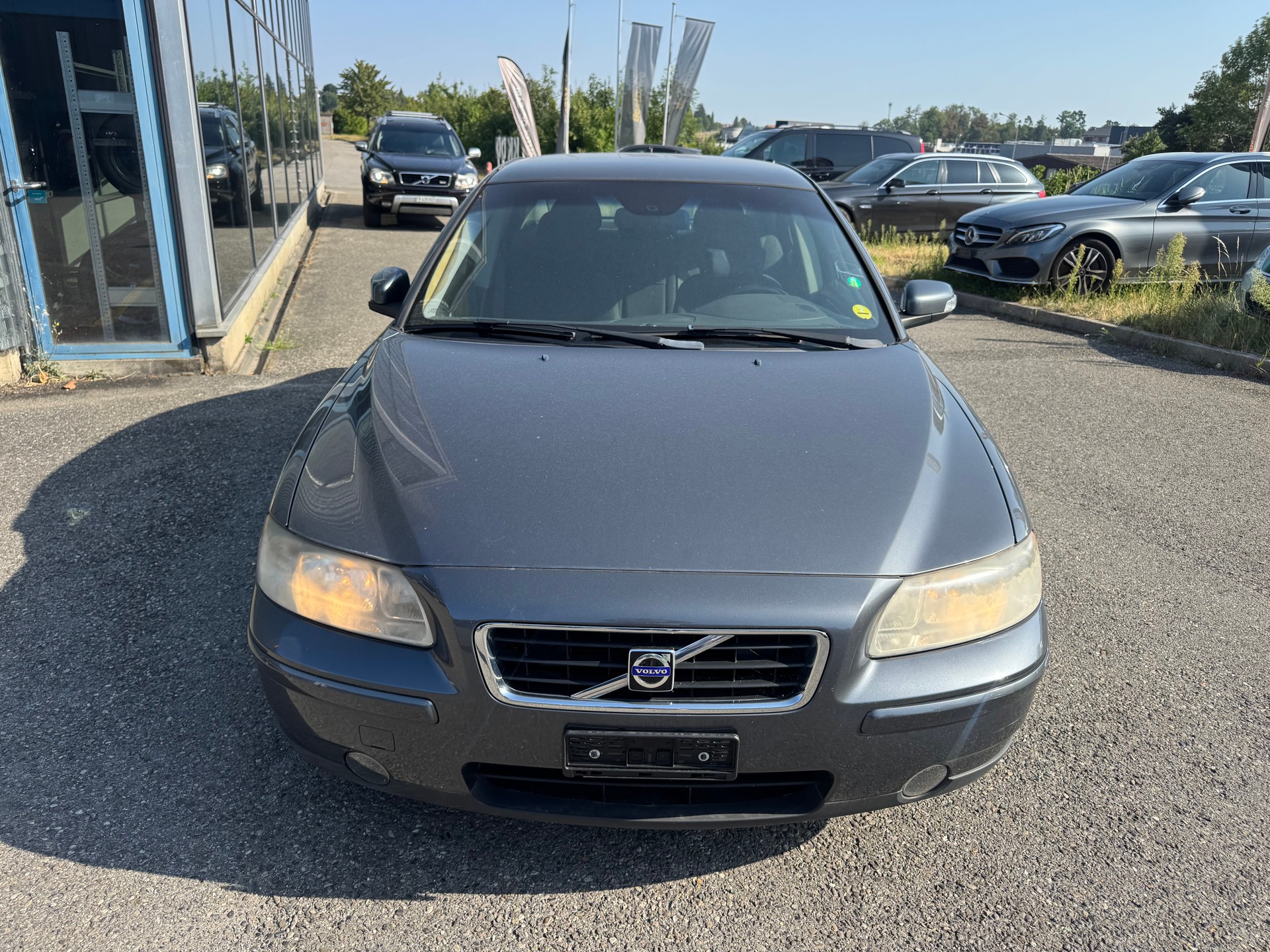 VOLVO S60 2.4 Summum-showroom-element-1