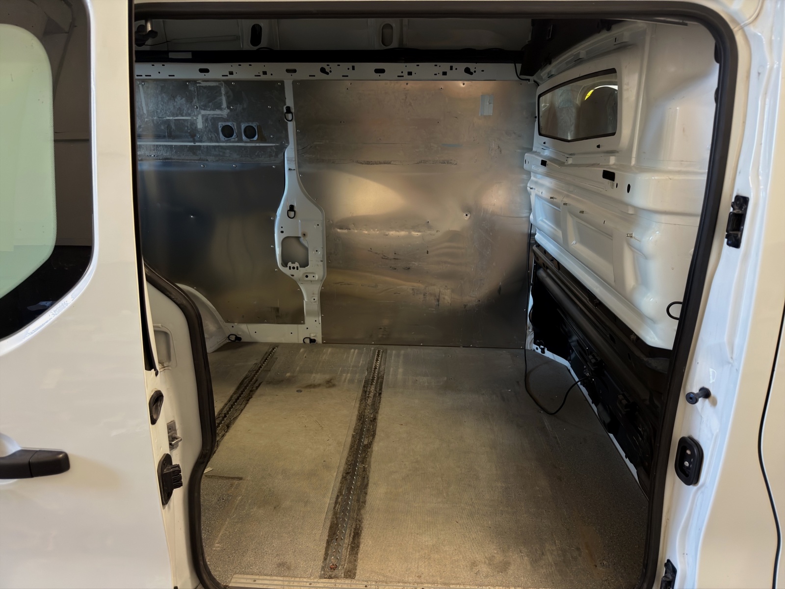 RENAULT Trafic 2.0 Blue dCi 150 Advance L2H2 EN-image-8