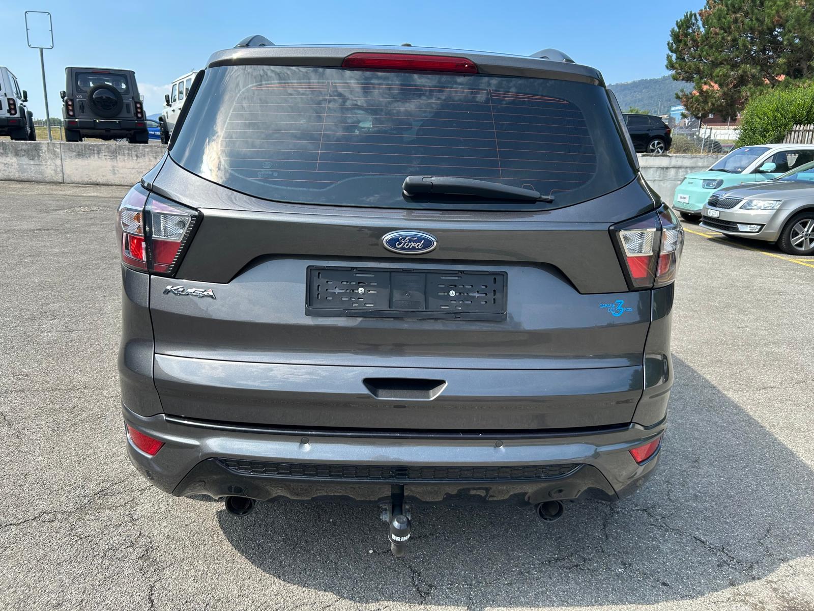 FORD Kuga 2.0 TDCi Titanium 4WD PowerShift-image-3