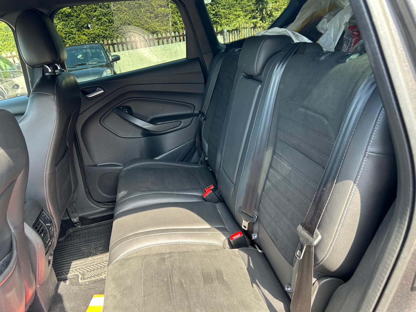 FORD Kuga 2.0 TDCi Titanium 4WD PowerShift-image-9