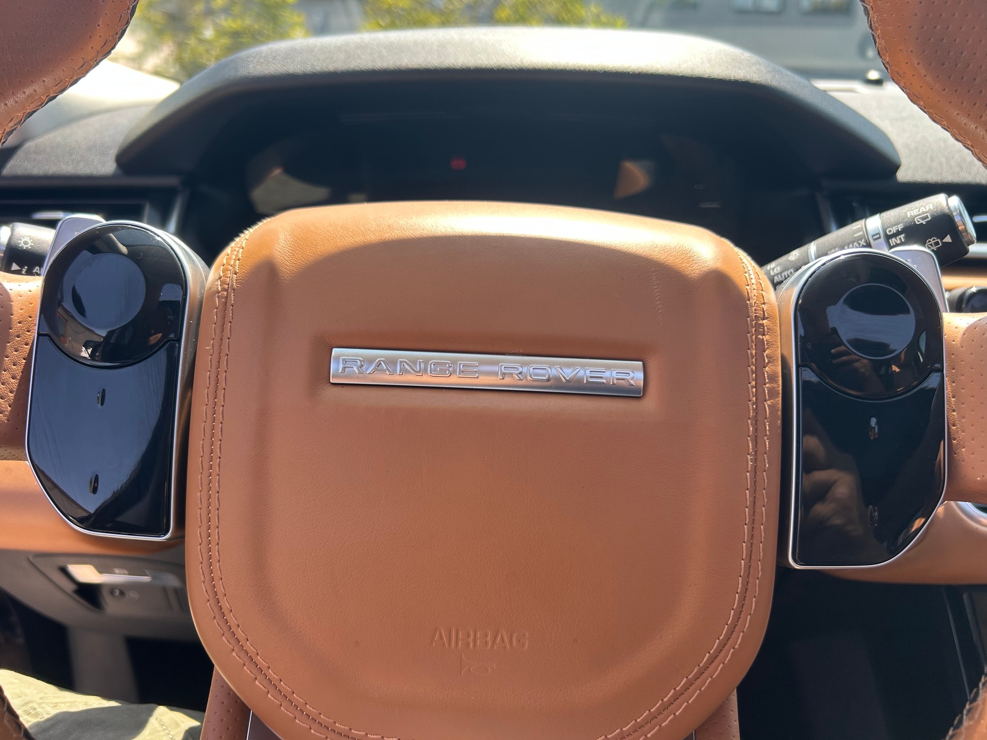LAND ROVER Range Rover Velar D 240 SE Automatic-image-22