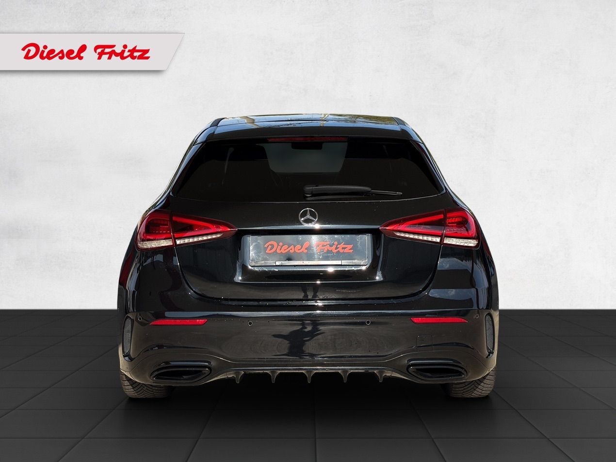 MERCEDES-BENZ A 220 d AMG Line-showroom-element-3