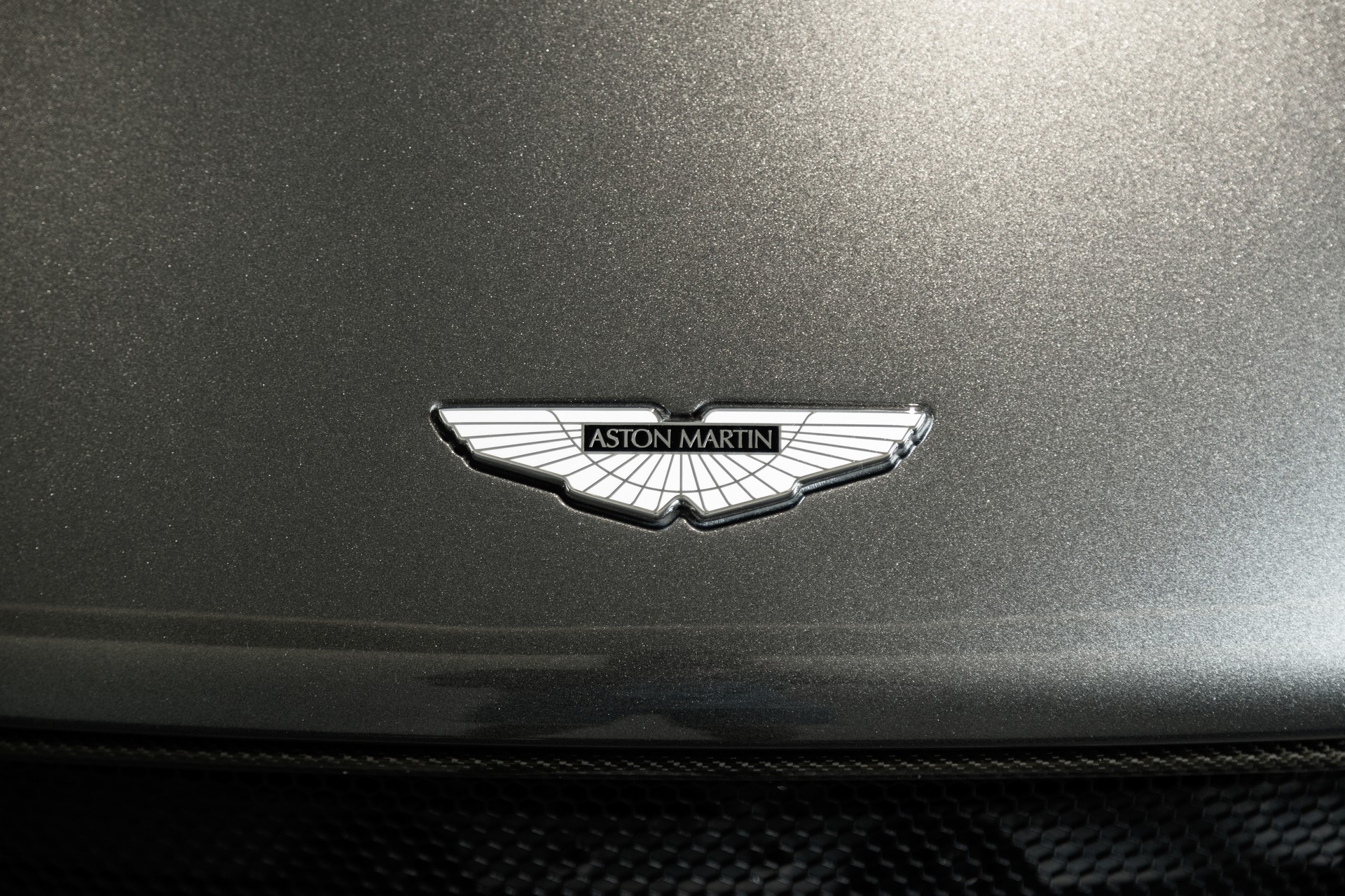 ASTON MARTIN Vanquish S Ultimate V12 Touchtronic 3-image-14