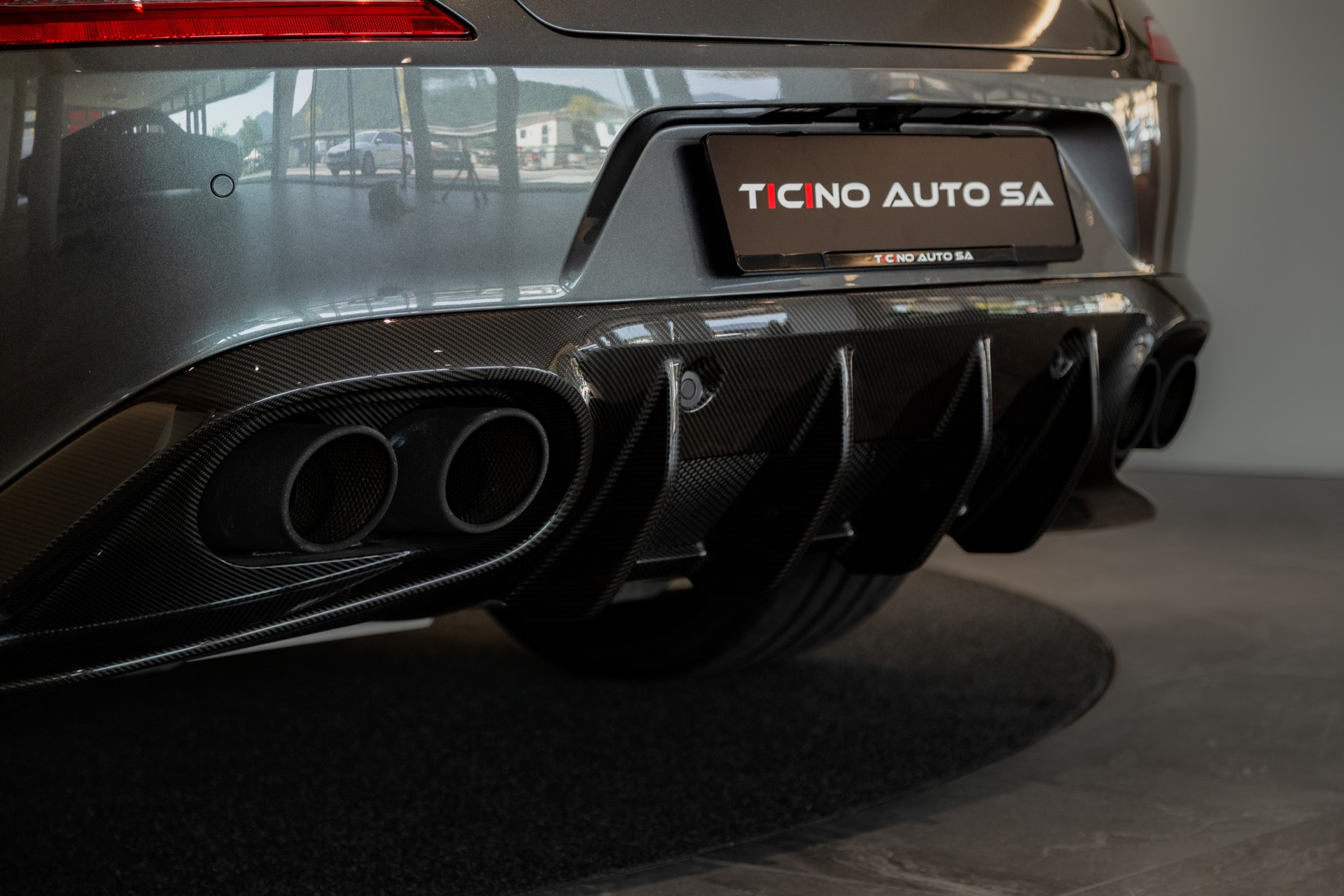 ASTON MARTIN Vanquish S Ultimate V12 Touchtronic 3-image-25