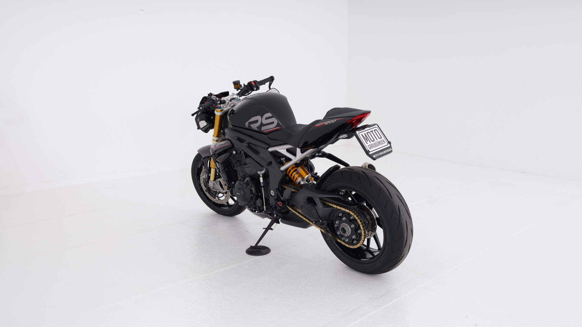 TRIUMPH Speed Triple 1200 RS-showroom-element-3