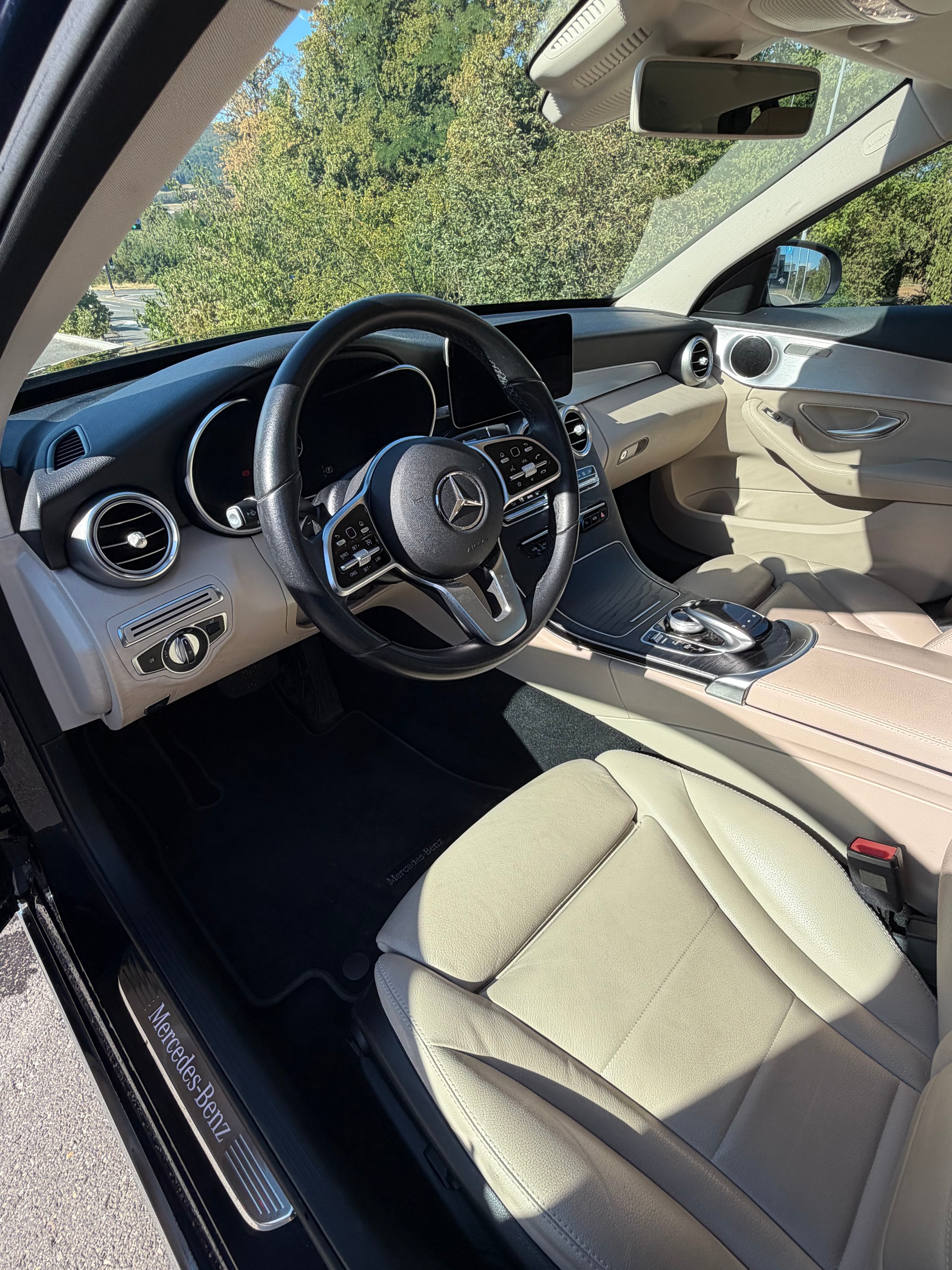 MERCEDES-BENZ C 200 Swiss Star Avantg. 4 Matic-image-6