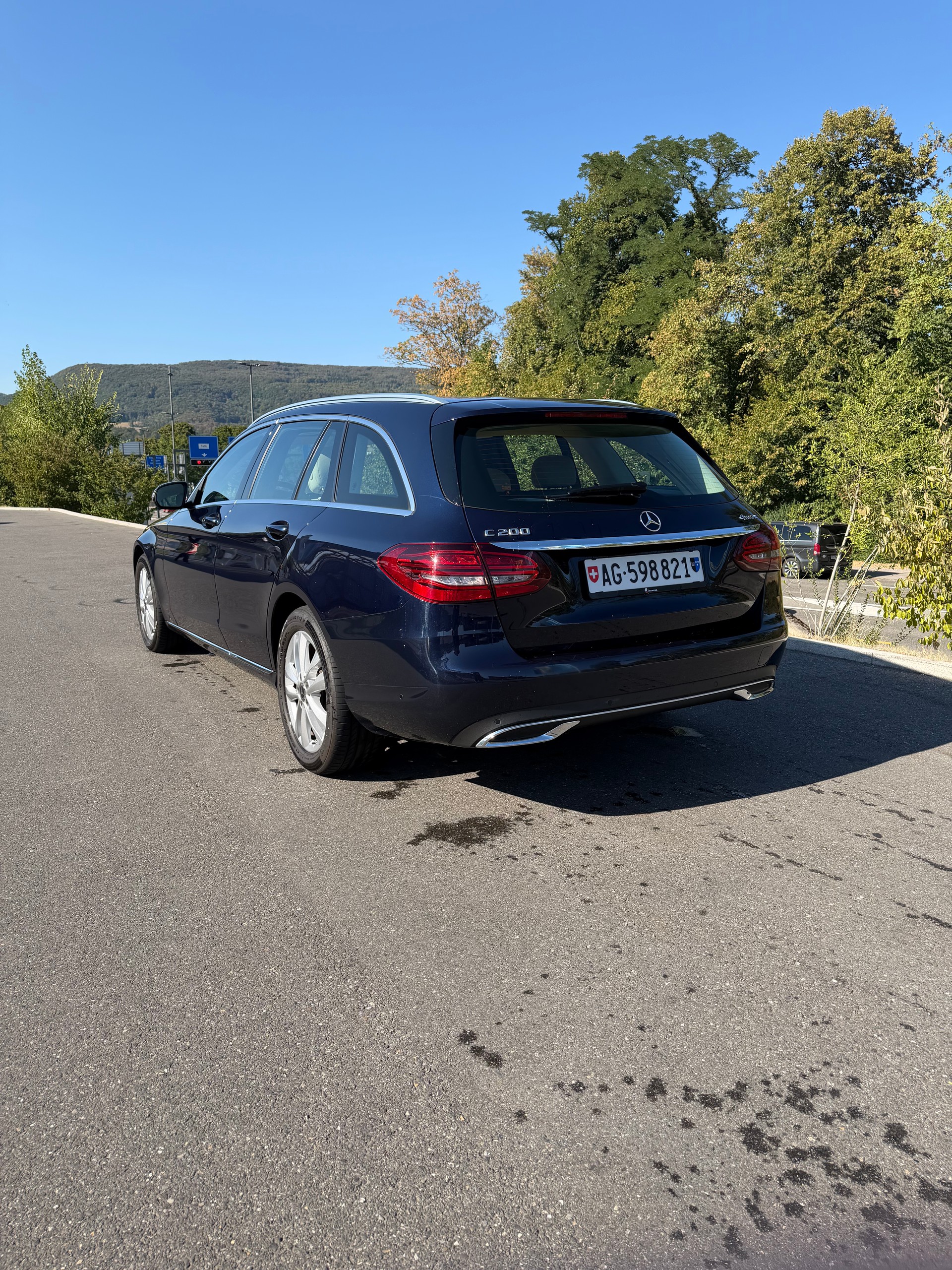 MERCEDES-BENZ C 200 Swiss Star Avantg. 4 Matic-image-3