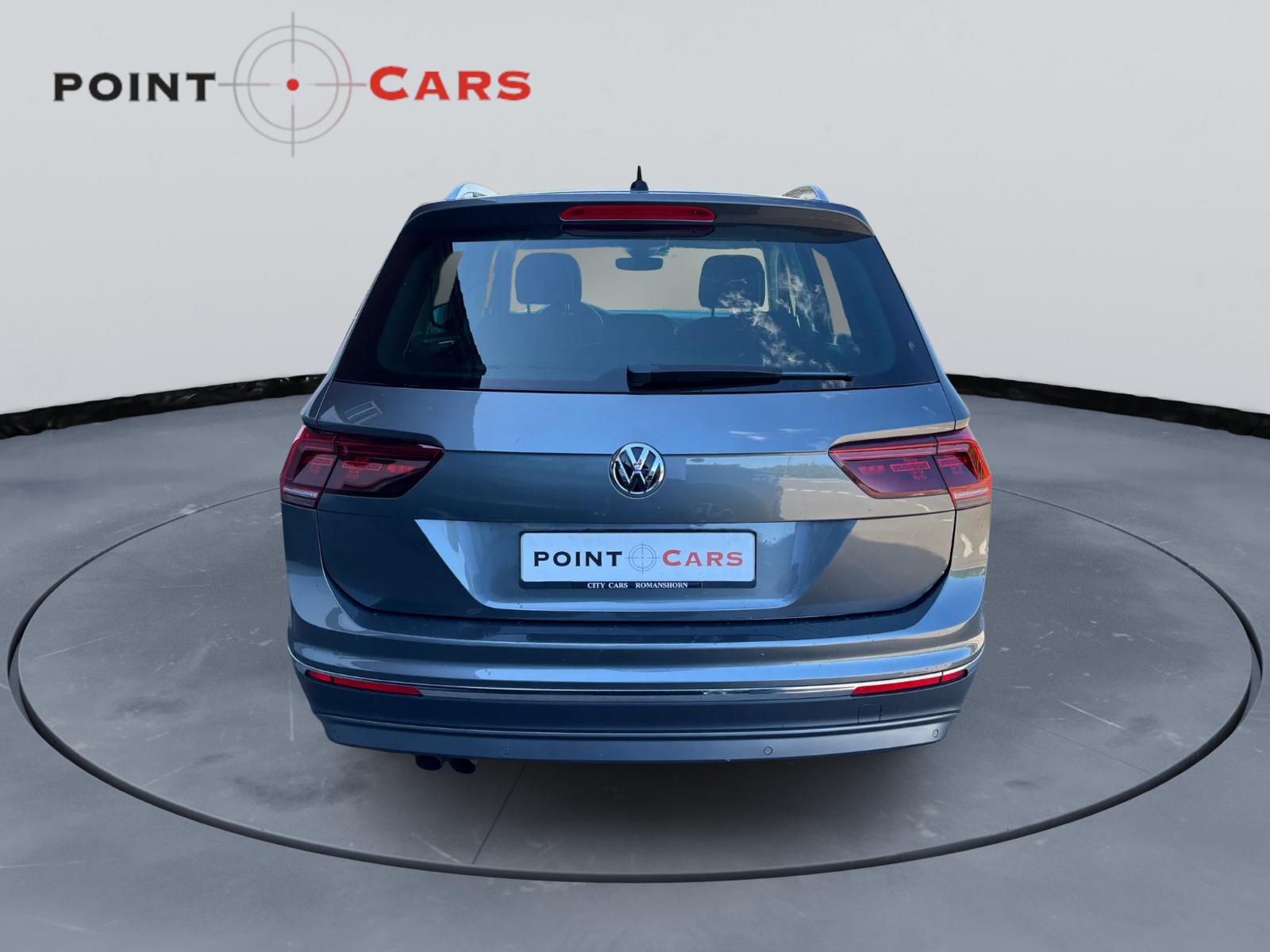 VW Tiguan 2.0TSI Comfortline 4Motion-showroom-element-3