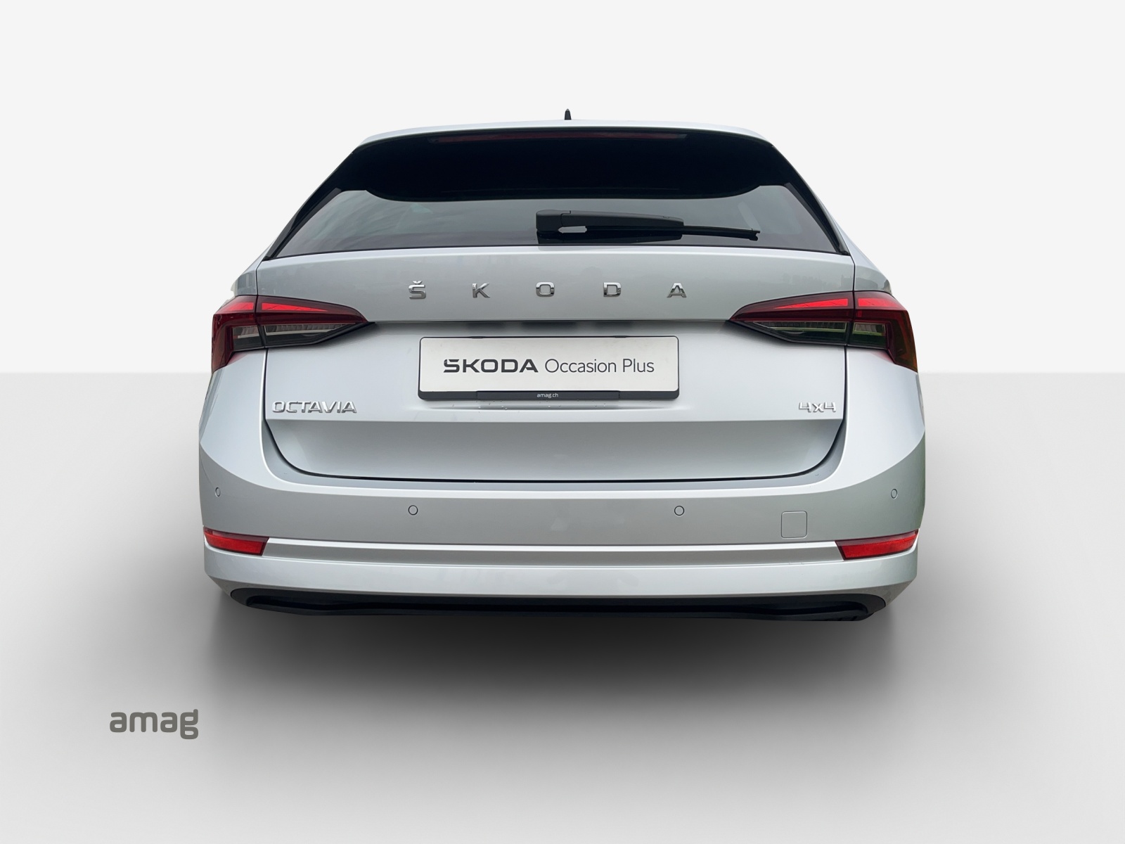 SKODA Octavia Combi 2.0 TSI Ambition DSG 4x4-showroom-element-3